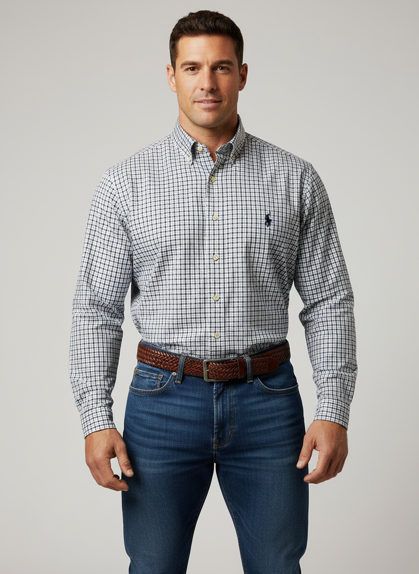 Camisa Polo Ralph Lauren 🏇🏼 Color blanco de cuadros en color azul y negro Talla L Entalle Regular