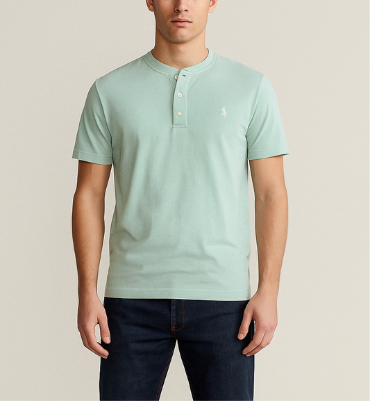 Camiseta de botones henley Polo Ralph Lauren 🏇🏼 color celeste claro manga corta Talla Medium Entalle Regular