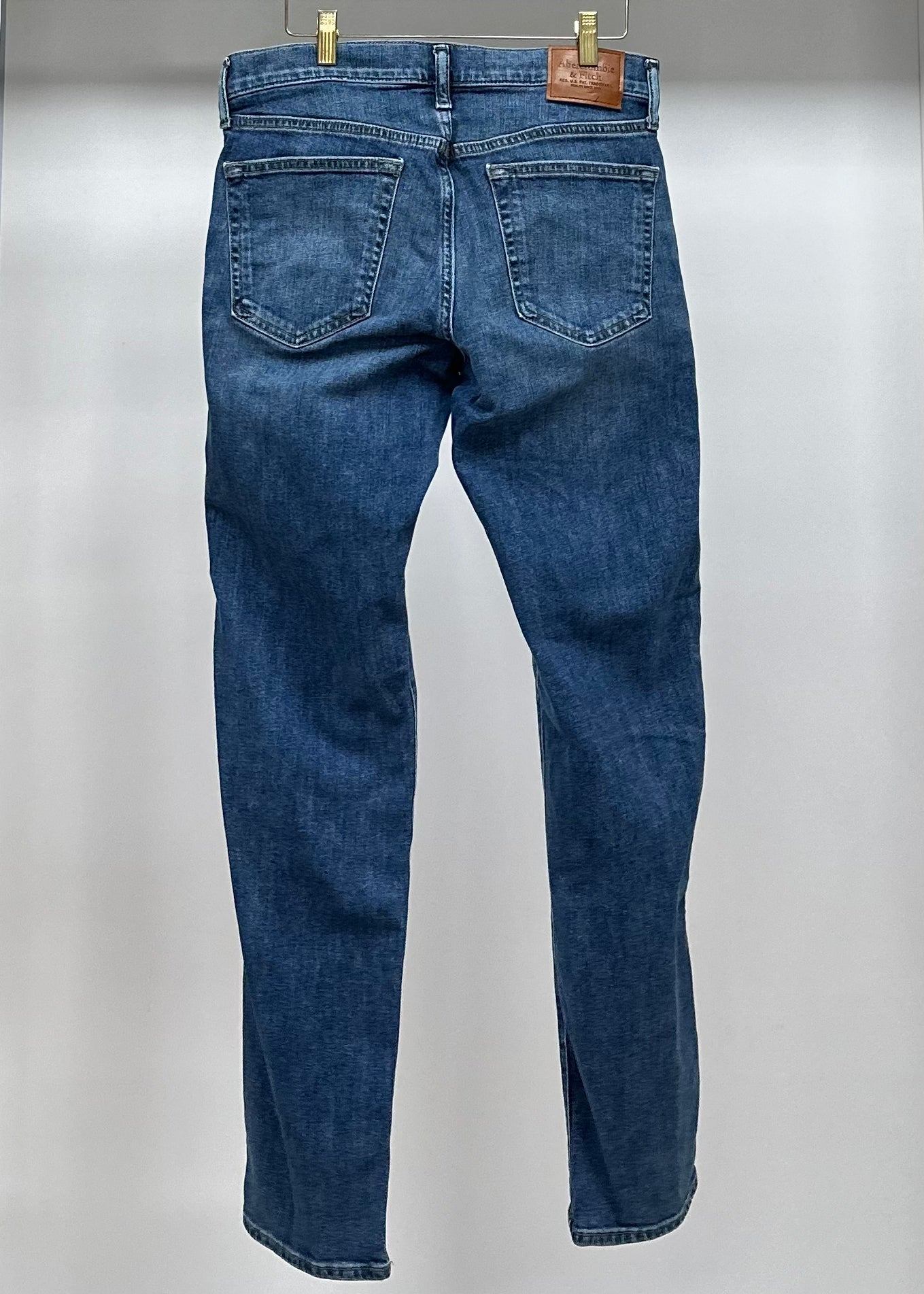 Pantalon jeans Abercrombie & Fitch 🇺🇸 color azul Talla 31x32 Corte Skinny