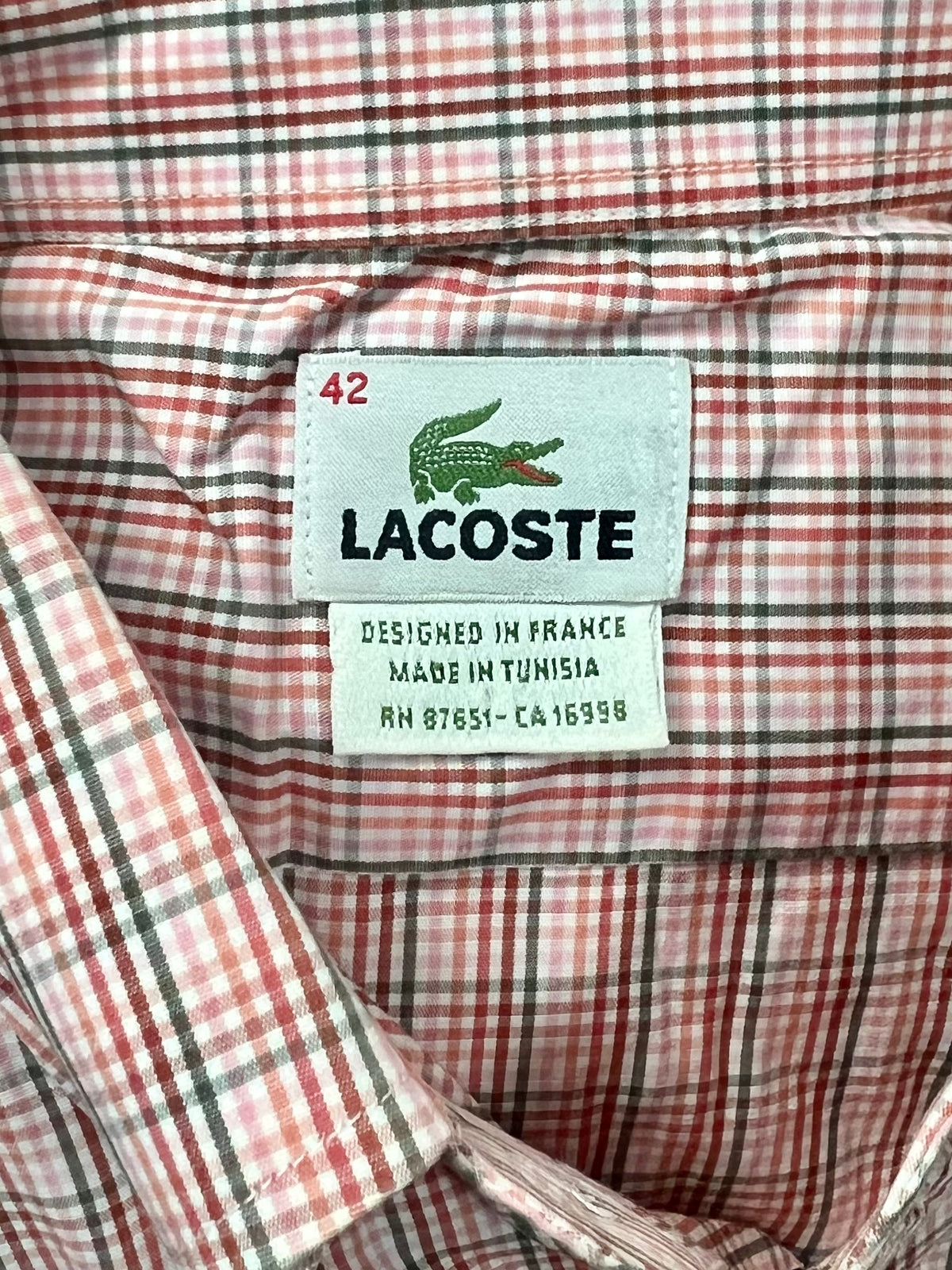 Camisa Lacoste 🐊 de cuadros finos en rosado, verde y blanco Talla L Entalle Regular