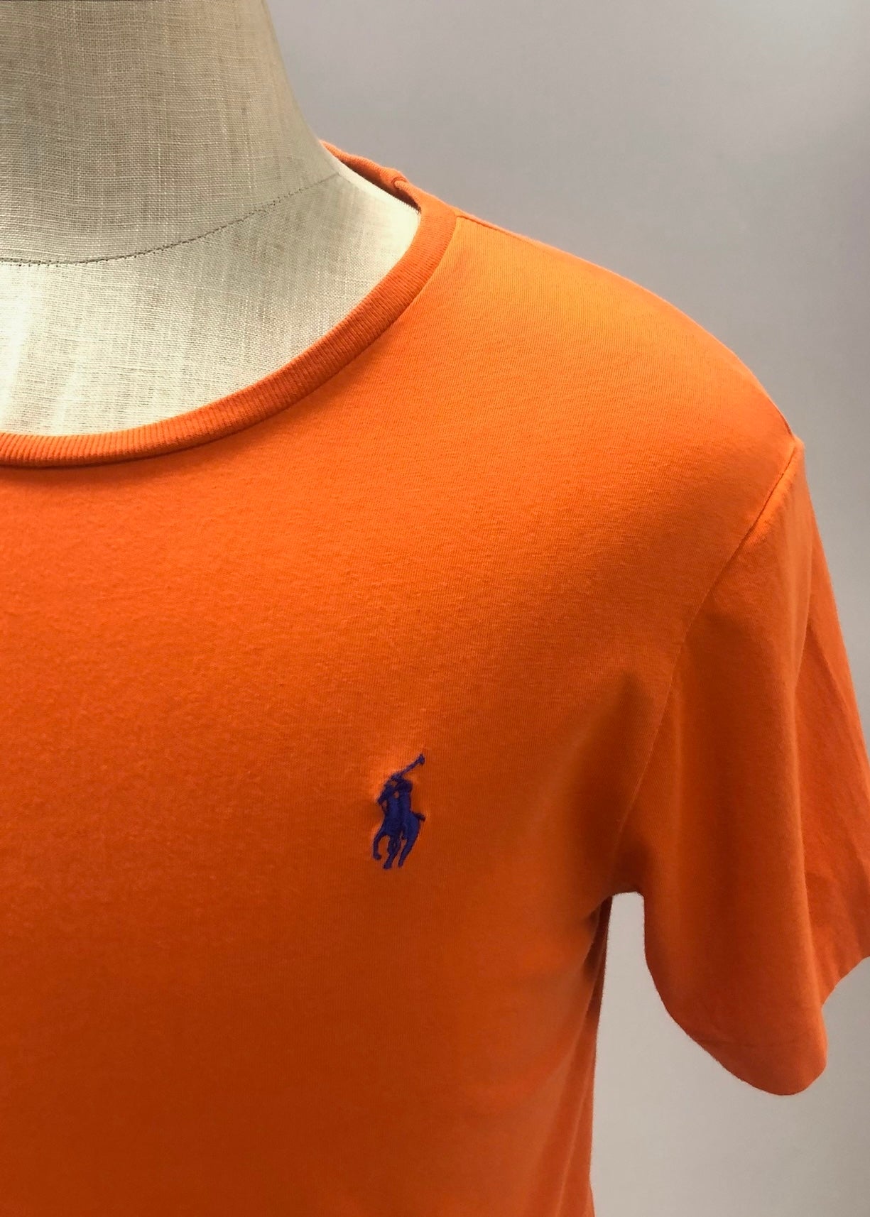 Camiseta cuello redondo Polo Ralph Lauren 🏇🏼 color naranja intenso Talla M Entalle Regular (ver descripción)