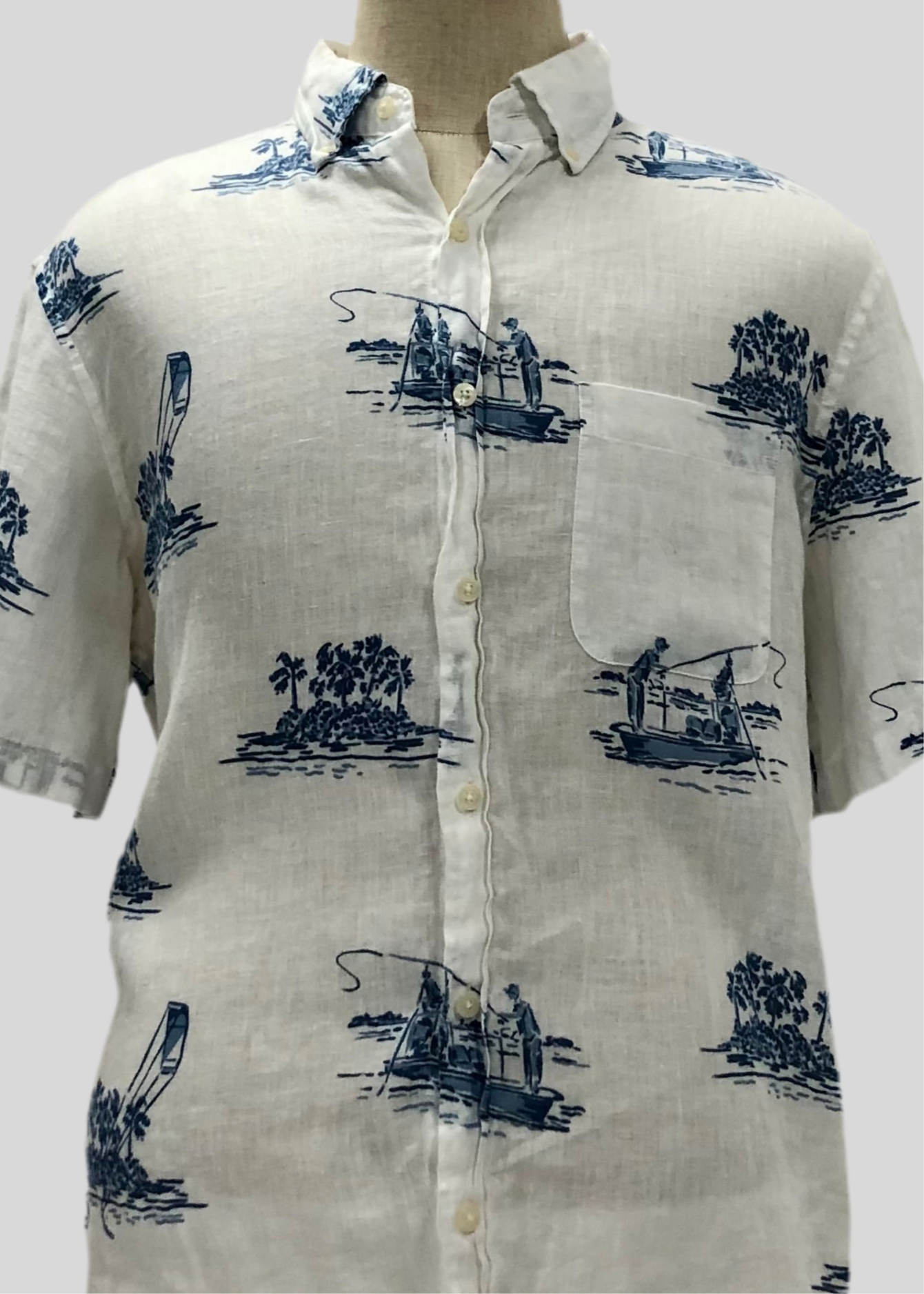 Camisa de lino Vineyard Vines 🐳 color blanco con diseño de pesca en color azul Talla L Entalle Clásico