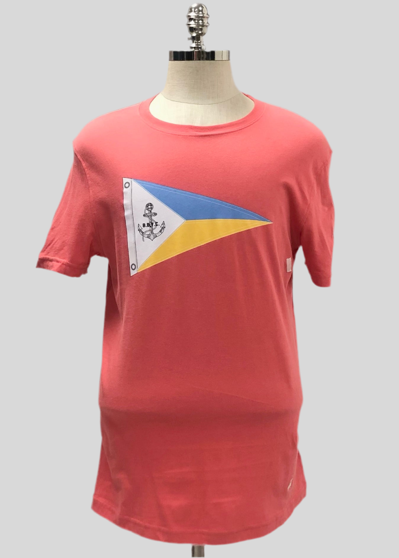 Camiseta cuello redondo Brooks Brothers 🐑 color rosado magenta y diseño de bandera nautica Talla M (ver descripción)