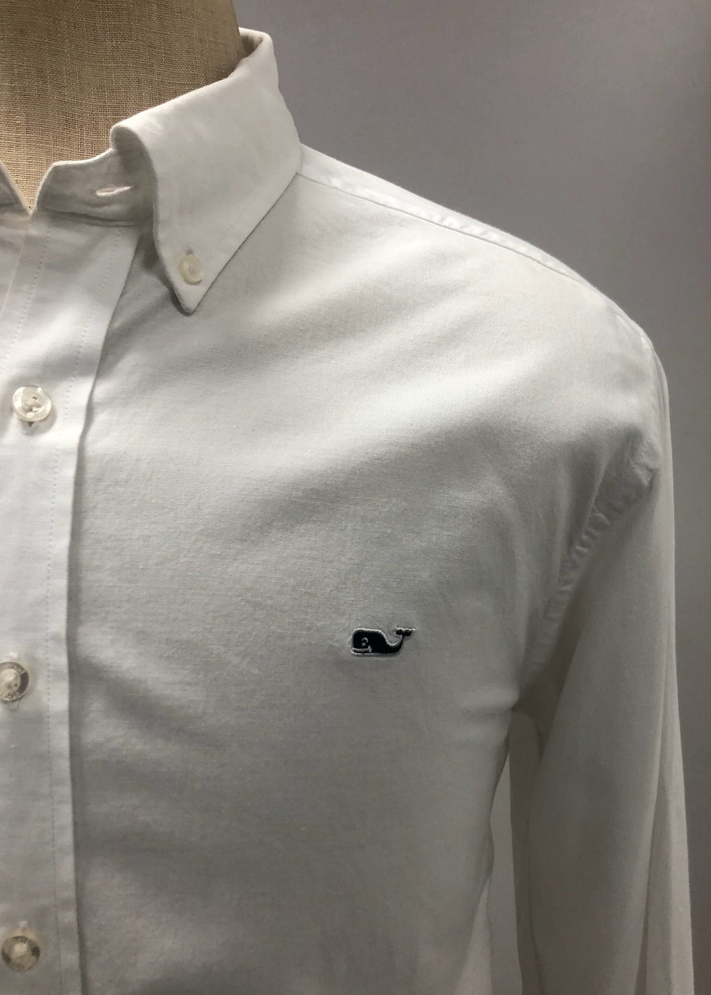 Camisa de botones Vineyard Vines 🐳  Color blanco Talla L Entalle Slim Fit