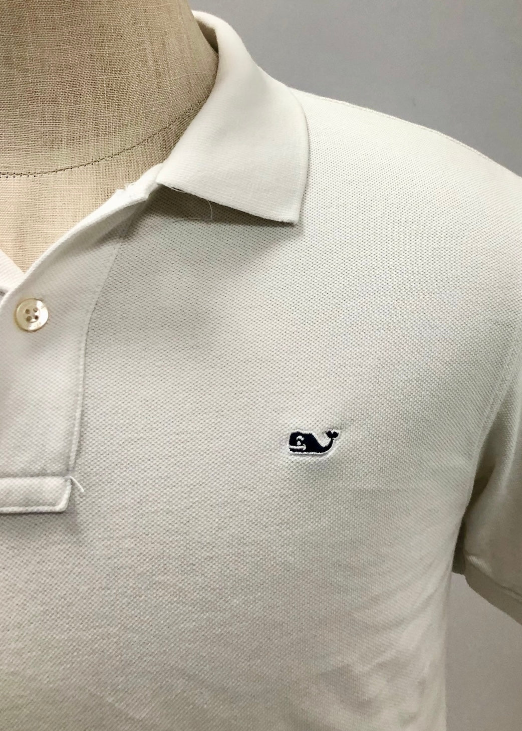 Camiseta Polo de niño Vineyard Vines 🐳 color blanco Talla XL (18) Entalle Regular