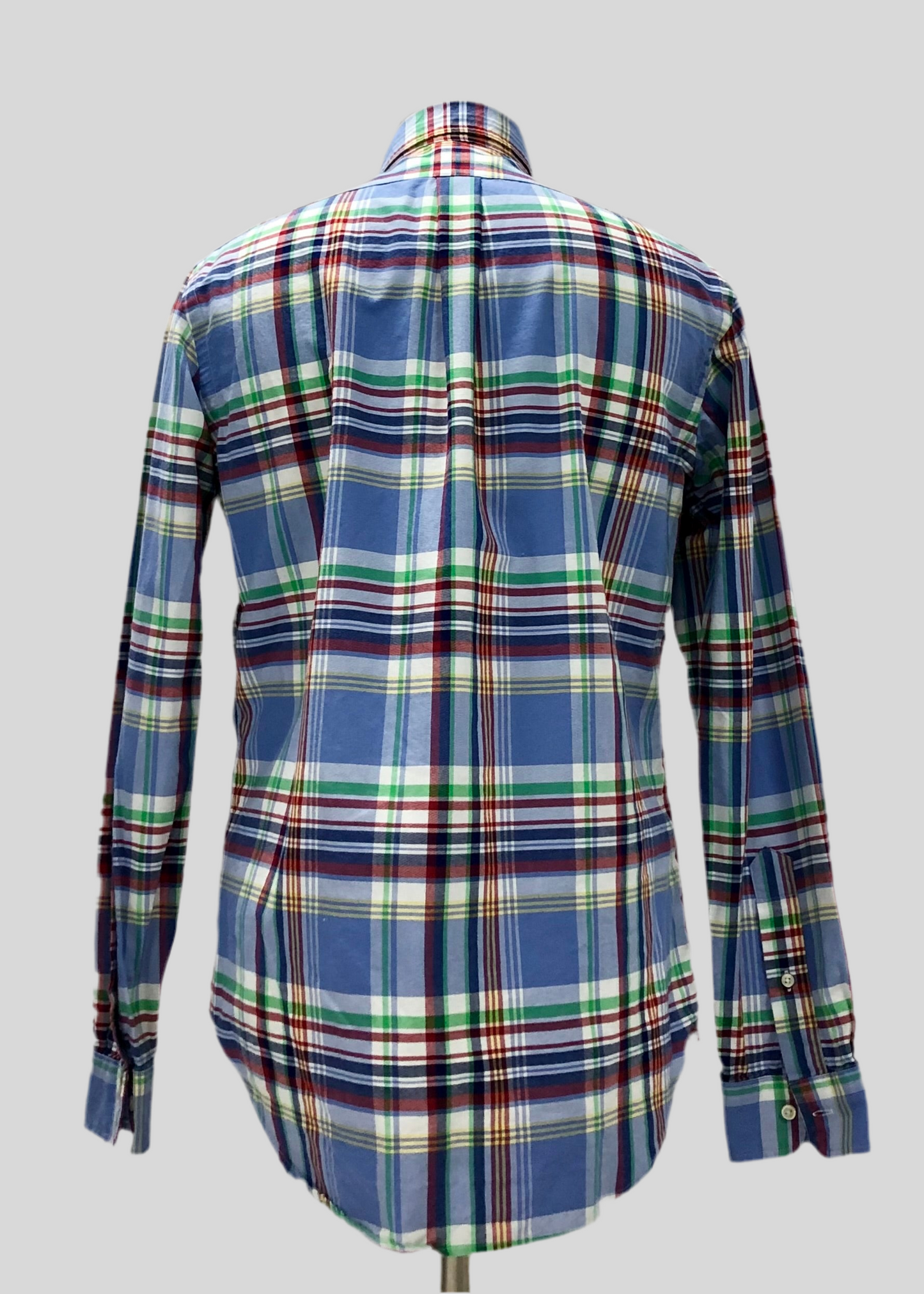 Camisa Polo Ralph Lauren 🏇🏼 Oxford de cuadros tartán en color celeste, verde y rojo Talla M Entalle Clásico