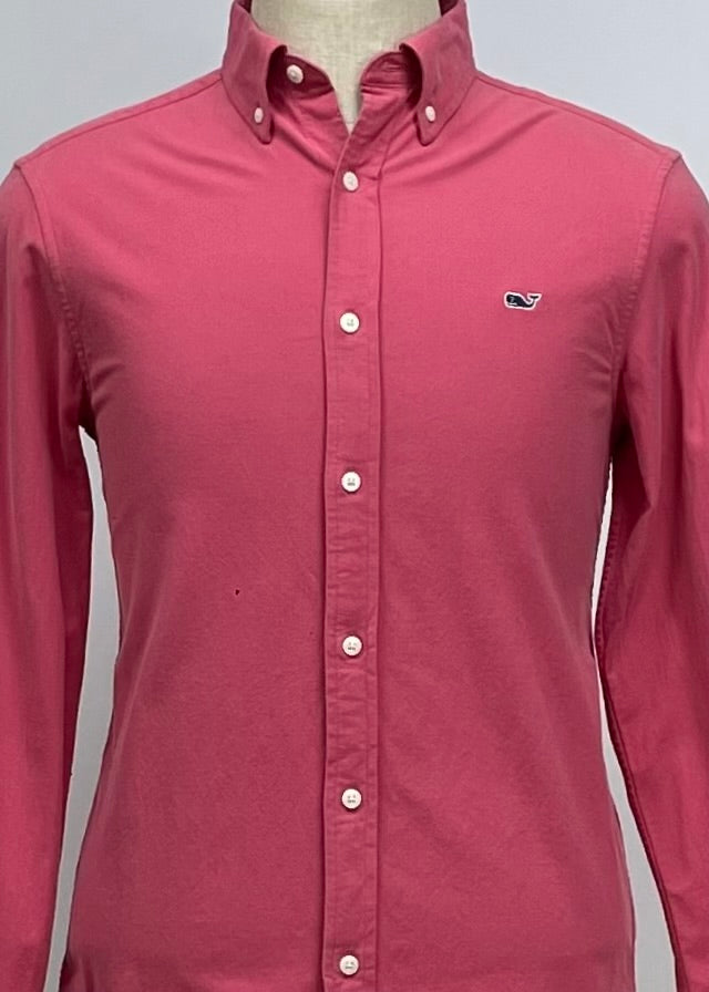 Camisa de botones Vineyard Vines 🐳 Oxford Color Rosado magenta Talla S Entalle Clásico