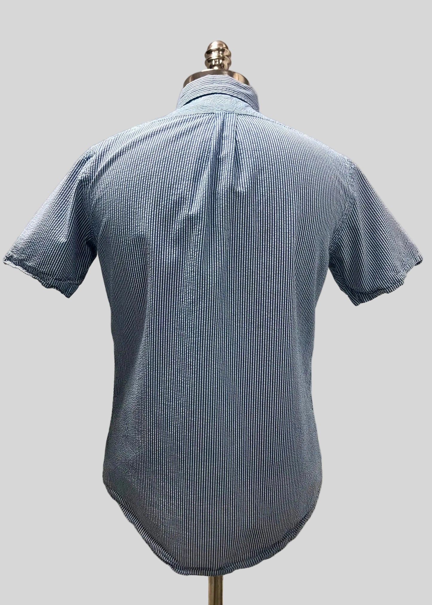 Camisa Polo Ralph Lauren 🏇🏼 Seersucker de rayas en color azul y blanco Talla S Entalle Regular