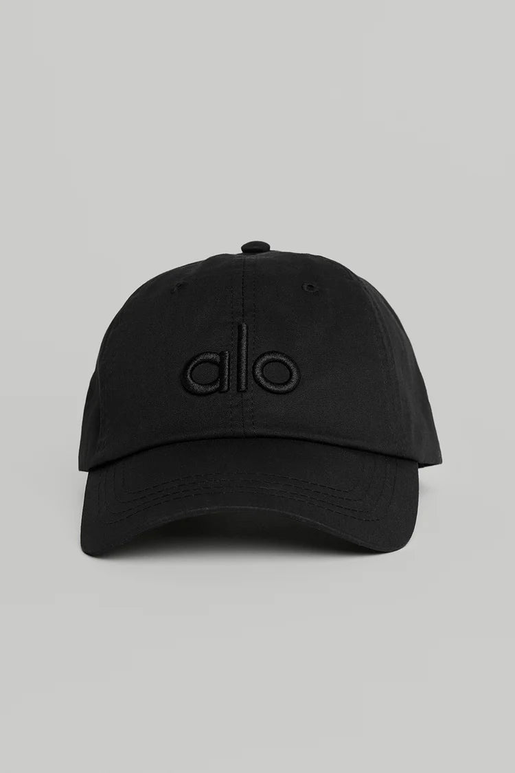 Gorra Alo🧘🏻‍♀️ color negro con cierre de velcro