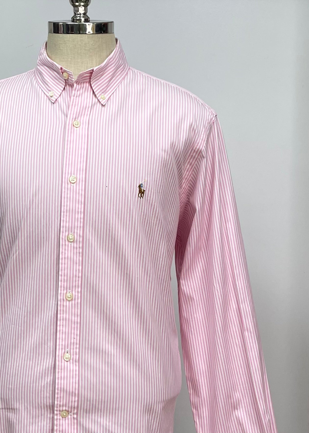 Camisa Polo Ralph Lauren 🏇🏼 con patron de rayas en color rosado y blanco Talla XL Entalle Regular