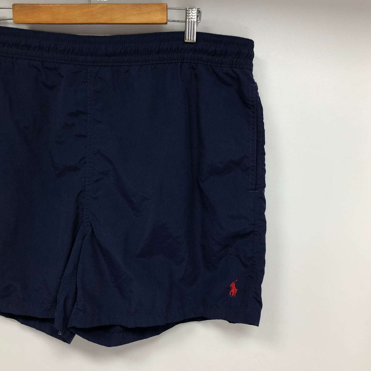 Short de baño Polo Ralph Lauren 🏇🏼color azul navy y logo bordado en color rojo talla XL