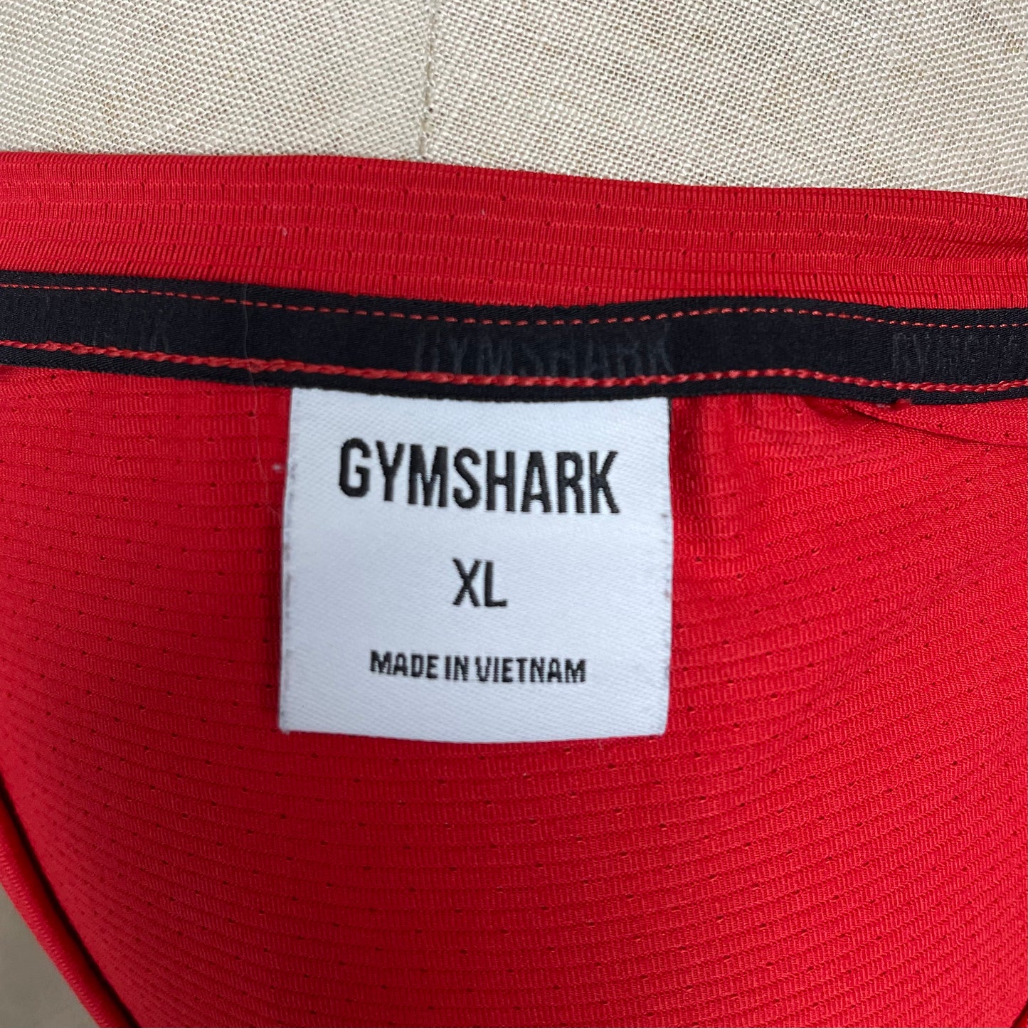 Camiseta de entrenamiento cuello redondo Gymshark 🏋🏽 color rojo manga corta Talla XL