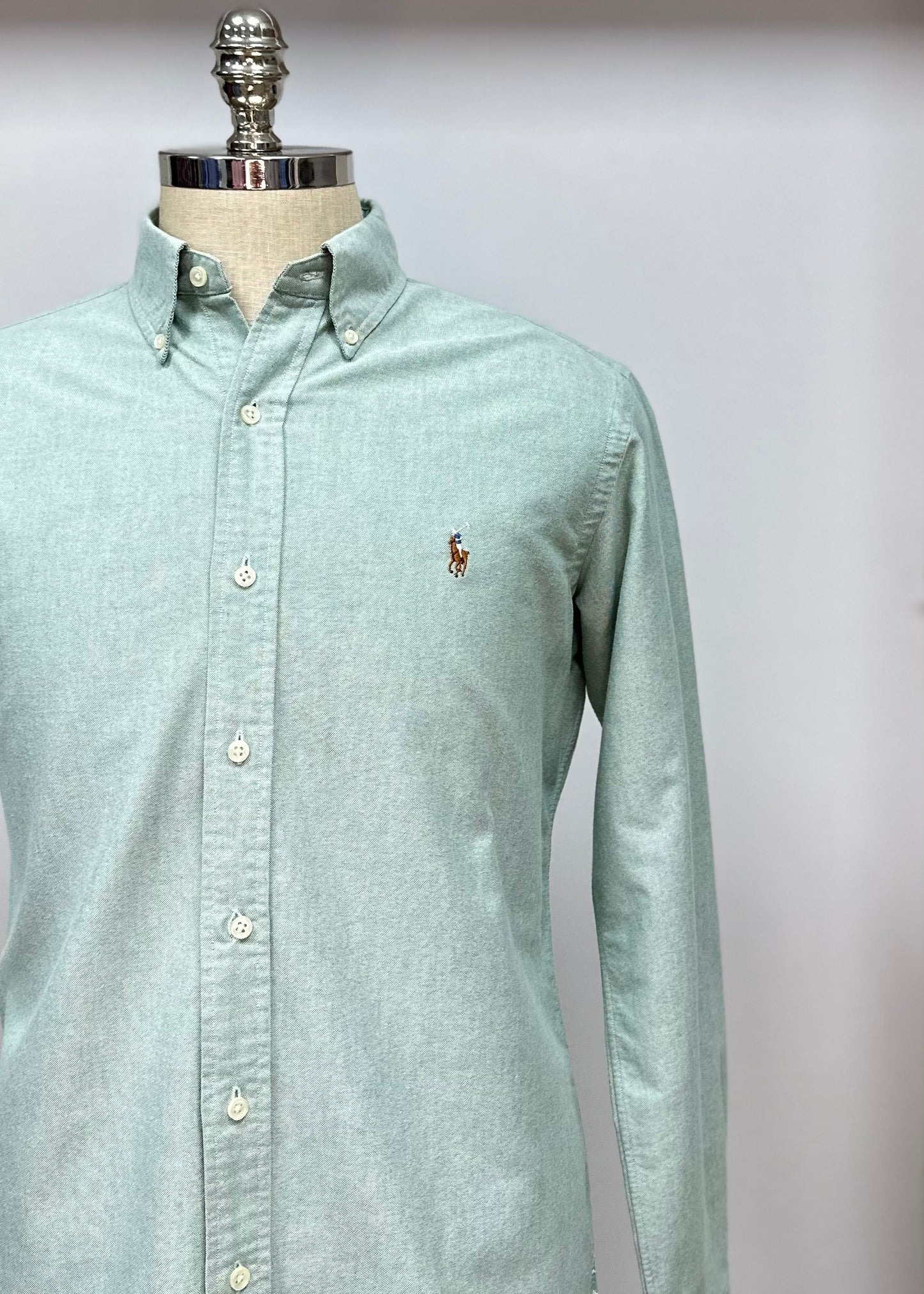 Camisa de botones Polo Ralph Lauren 🏇🏼 Oxford en color verde menta Talla L Entalle Clásico