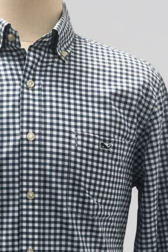 Camisa de botones Vineyard Vines 🐳 Performance de cuadros gingham en color azul navy y blanco Talla L Entalle Slim Fit