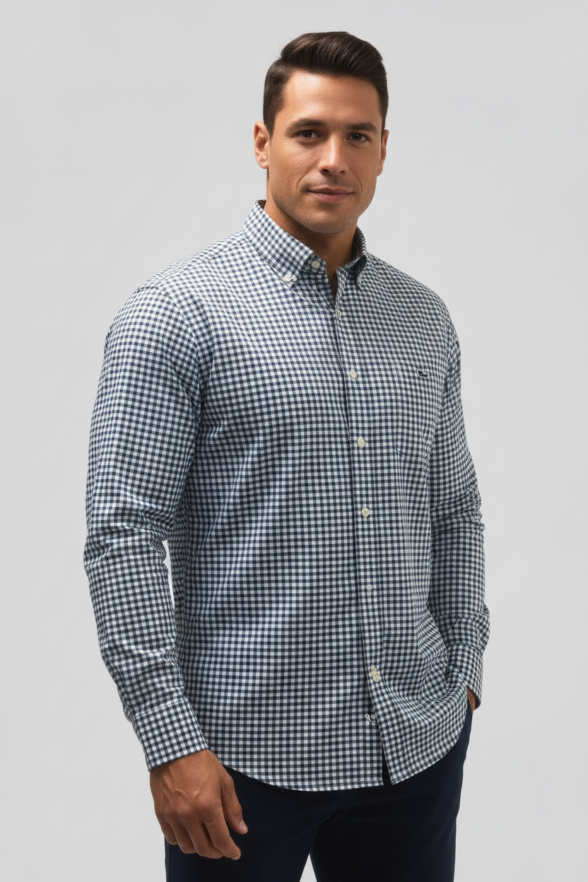 Camisa de botones Vineyard Vines 🐳 Performance de cuadros gingham en color azul navy y blanco Talla L Entalle Slim Fit