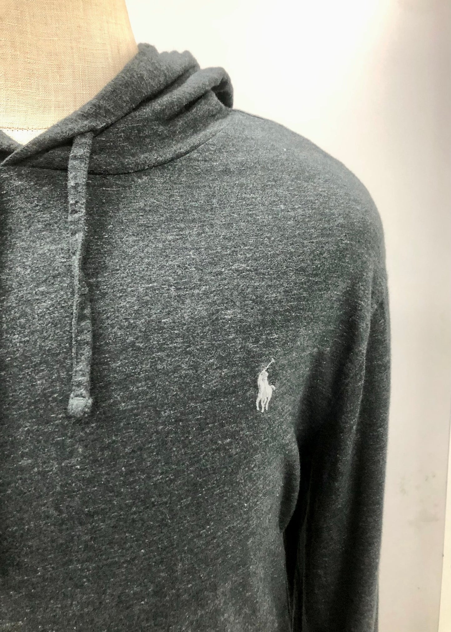 Sueter Jersey con capucha Polo Ralph Lauren 🏇🏼 color gira oscuro Talla L