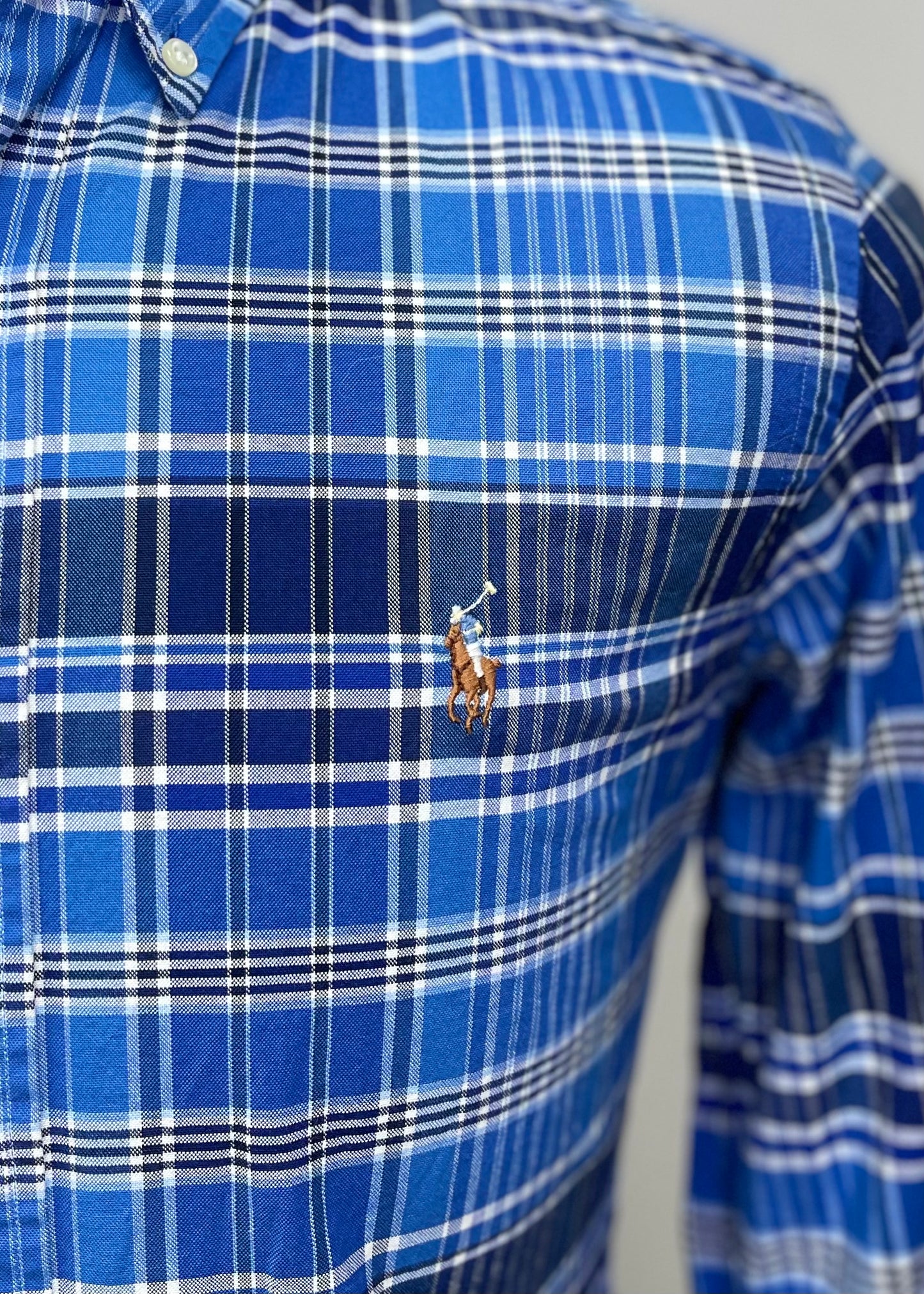 Camisa Polo Ralph Lauren 🏇🏼 Oxford con patron de cuadros tartán azul, celeste y blanco Talla M Entalle Slim Fit