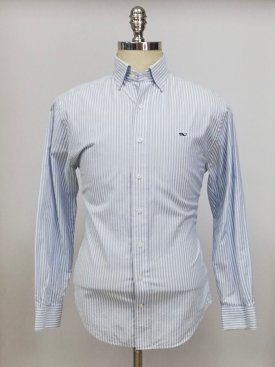 Camisa de botones Vineyard Vines 🐳 Oxford de rayas en color celeste y blanco Talla S Entalle Regular (ver descripción)