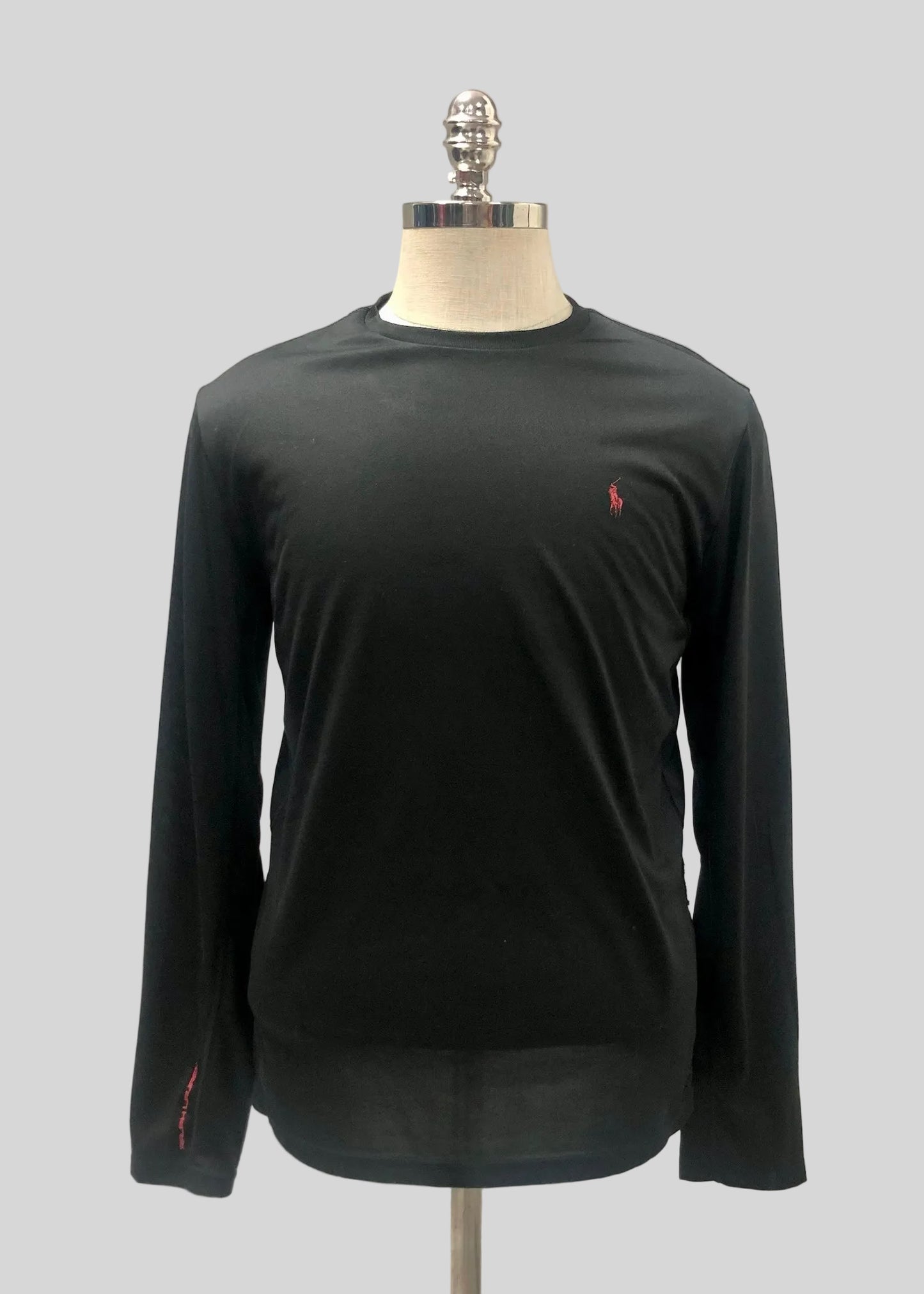 Camiseta cuello Redondo Polo Ralph Lauren 🏇🏼 Performance color negro Talla M Entalle Regular