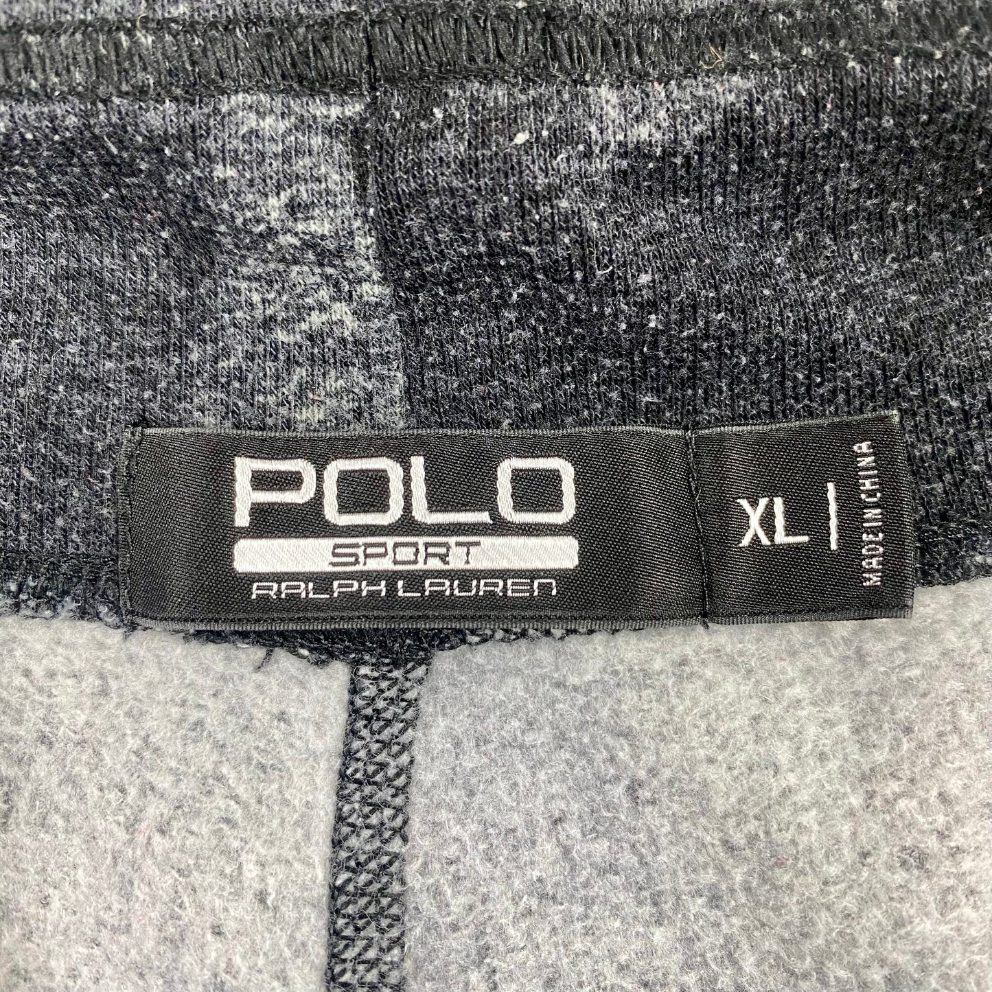 Pantalon Jogger Polo Ralph Lauren 🏇🏼 con diseño de grafiti en color gris y negro Talla XL