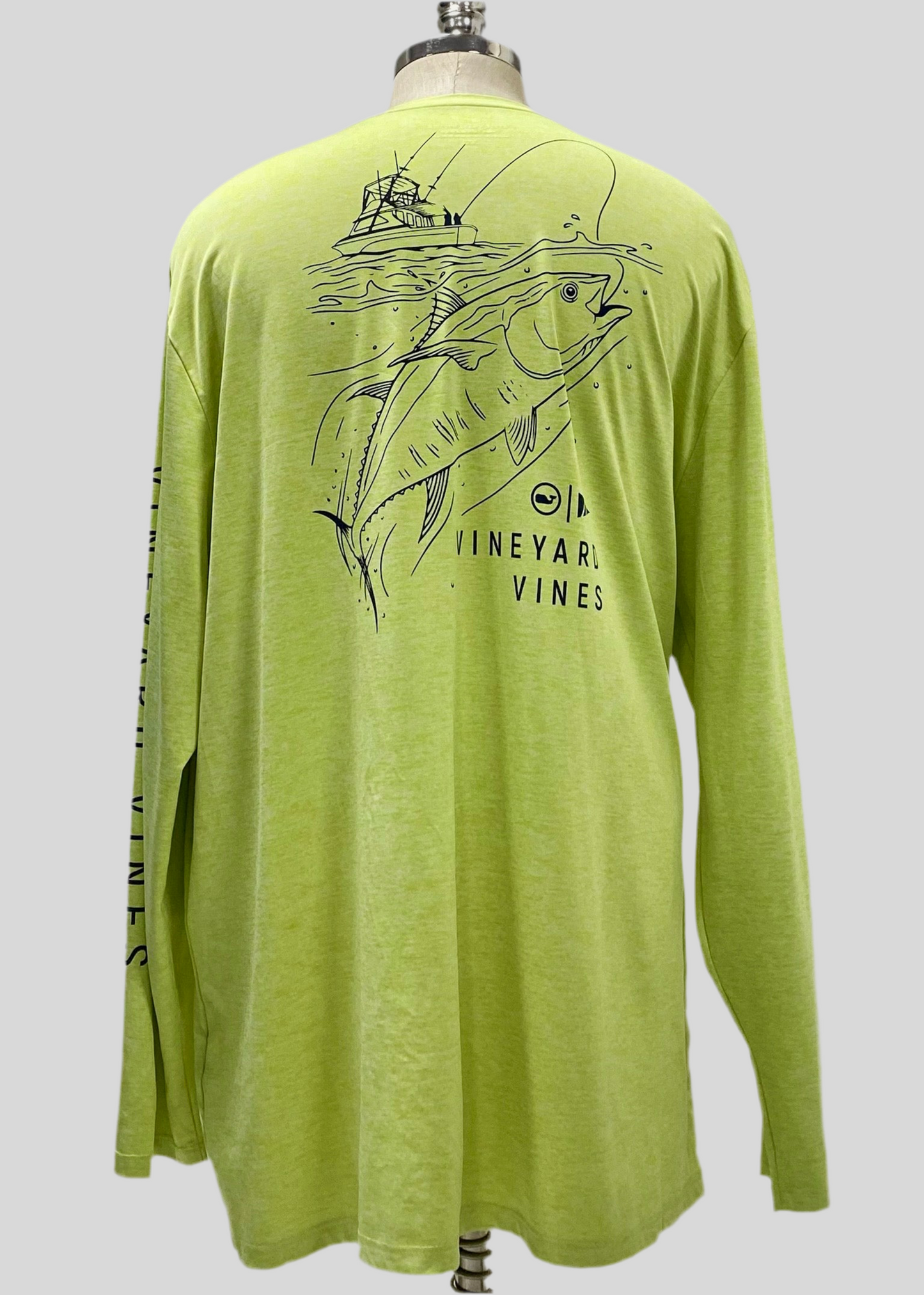 Camiseta cuello redondo Vineyard Vines 🐳 Performance color verde claro con Diseño de pesca Talla XXL