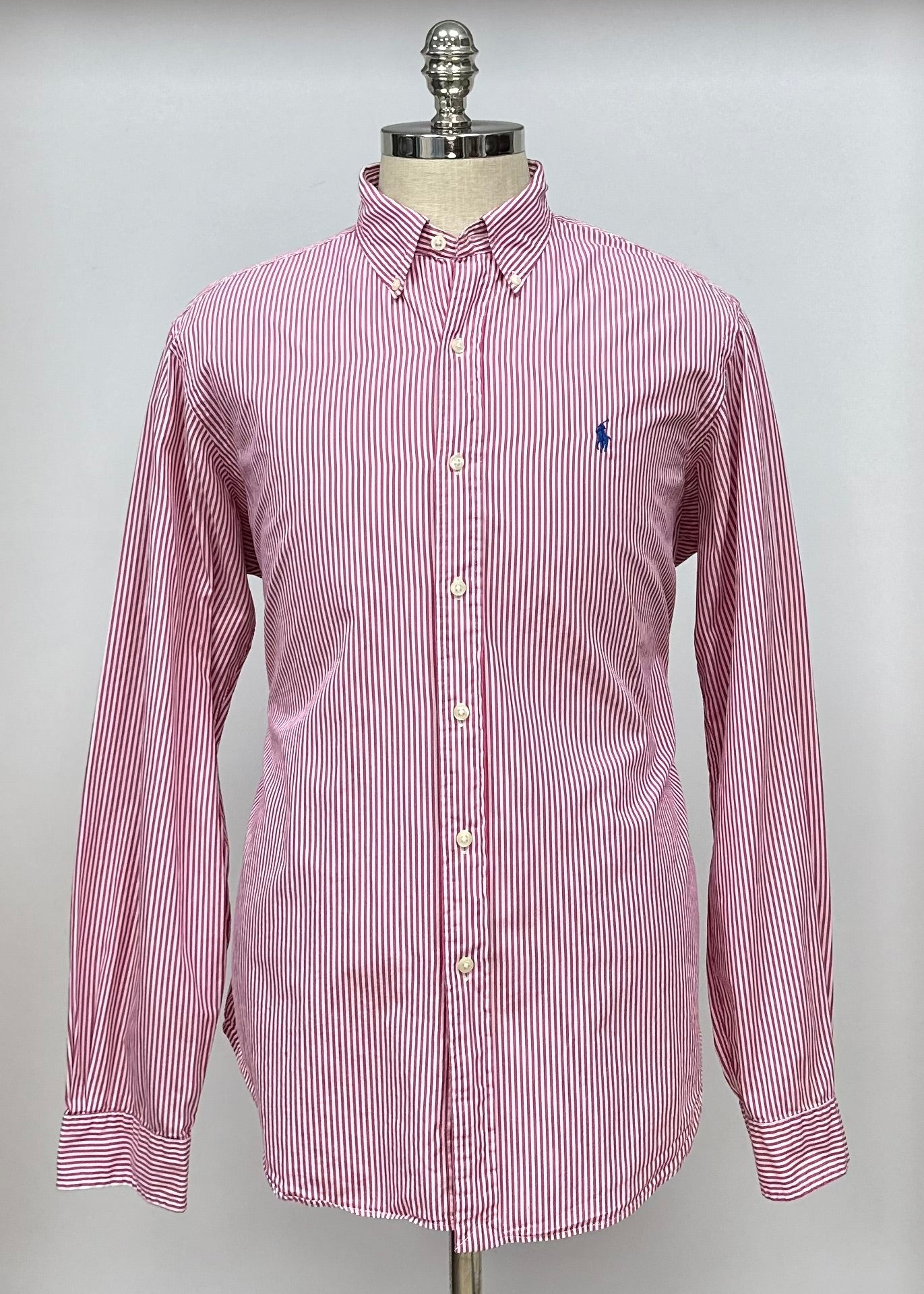 Camisa Polo Ralph Lauren 🏇🏼 con patron de rayas en color rosado y blanco Talla M Entalle Regular