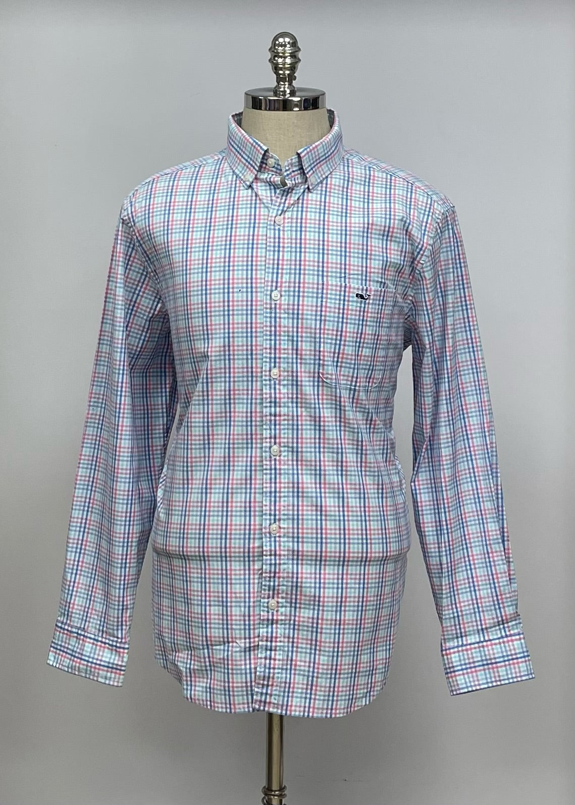 Camisa de botones Vineyard Vines 🐳 color blanco de cuadros en color rosado, azul y celeste Talla L Entalle Clásico