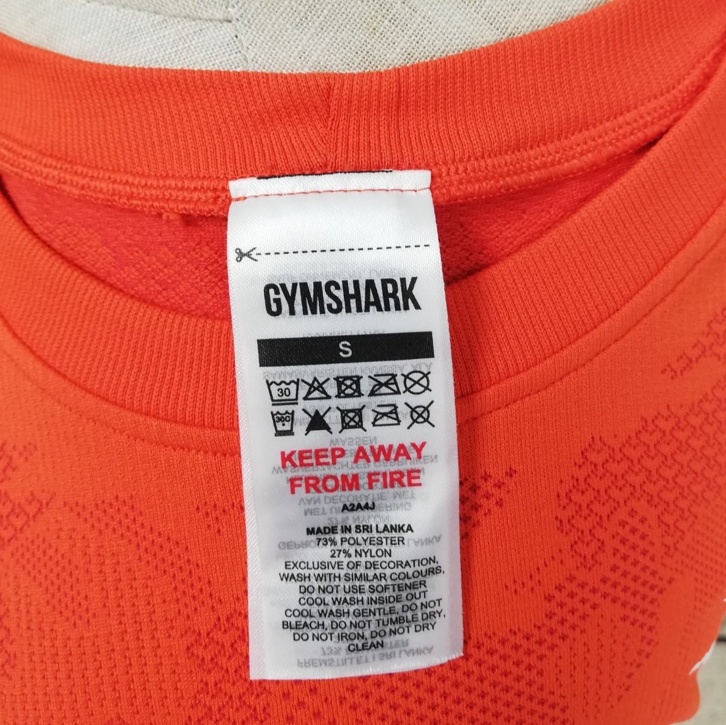 Camiseta de entrenamiento cuello redondo Gymshark 🏋🏽 color naranja manga larga Talla S Entalle Slim Fit