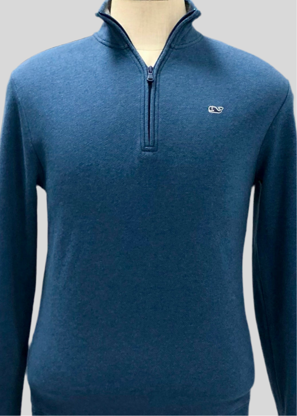 Sueter Jersey Vineyard Vines 🐳 color azul grisáceo Tela algodón Pima Talla S