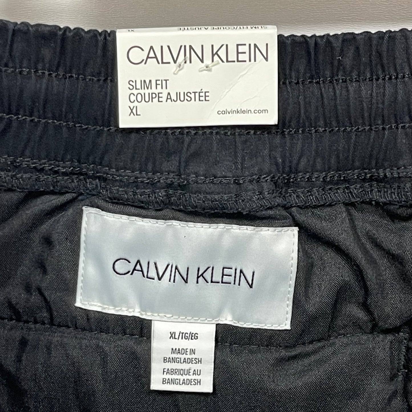 Short Casual Calvin Klein 🇺🇸 color negro talla XL