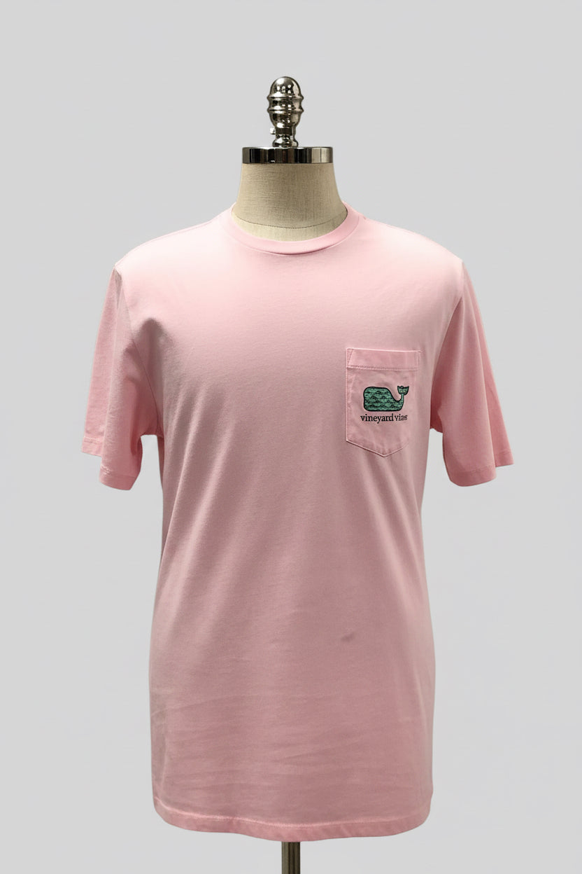 Camiseta cuello redondo Vineyard Vines 🐳 color rosado claro con Diseño de ballena verde Talla L