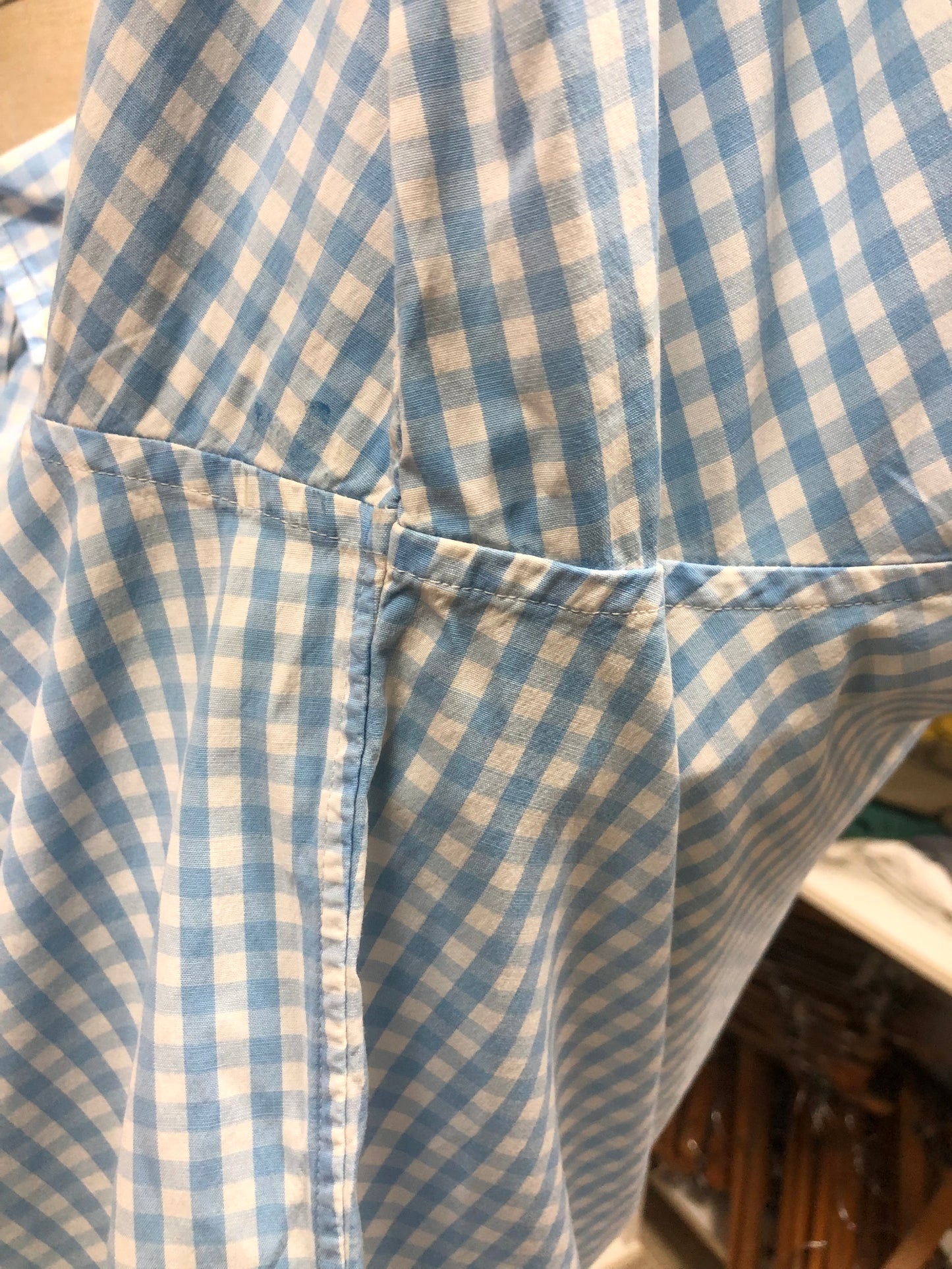 Camisa Vineyard Vines 🐳 de cuadros gingham en color celeste claro y blanco Talla L Entalle Clasico (ver descripción)