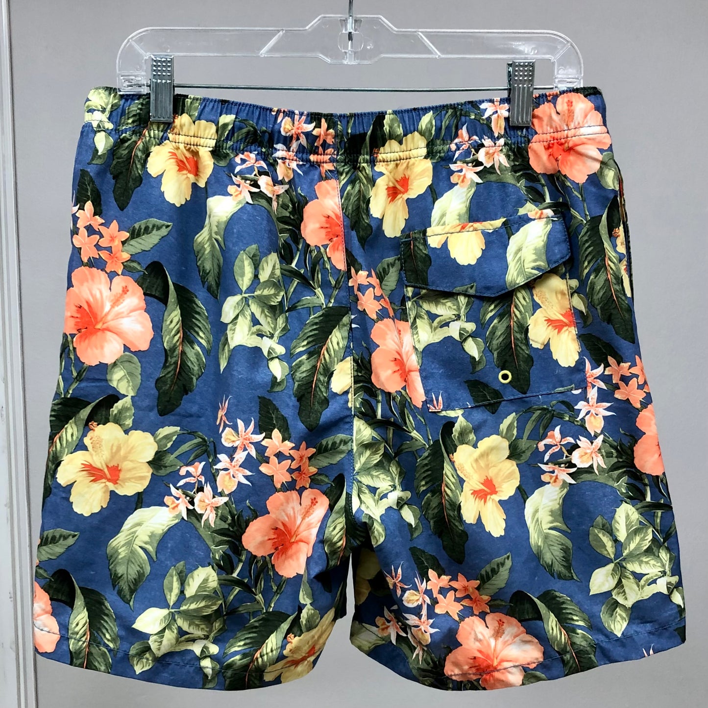 Short de baño Tommy Bahama 🏝 color azul navy con diseño floral en amarillo y naranja talla M