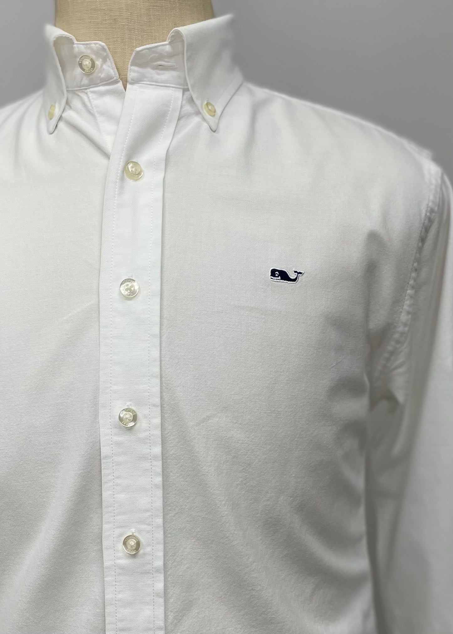 Camisa de botones Vineyard Vines 🐳  Color blanco Talla S Entalle Regular