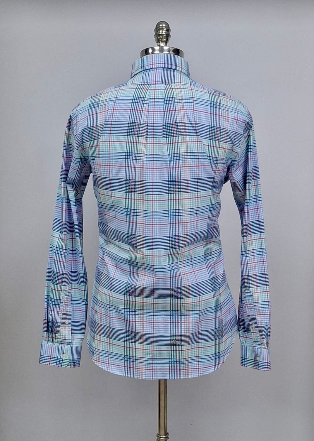 Camisa Polo Ralph Lauren 🏇🏼 con patrón de cuadros celeste, azul, rojo y verde Talla L Entalle Clásico