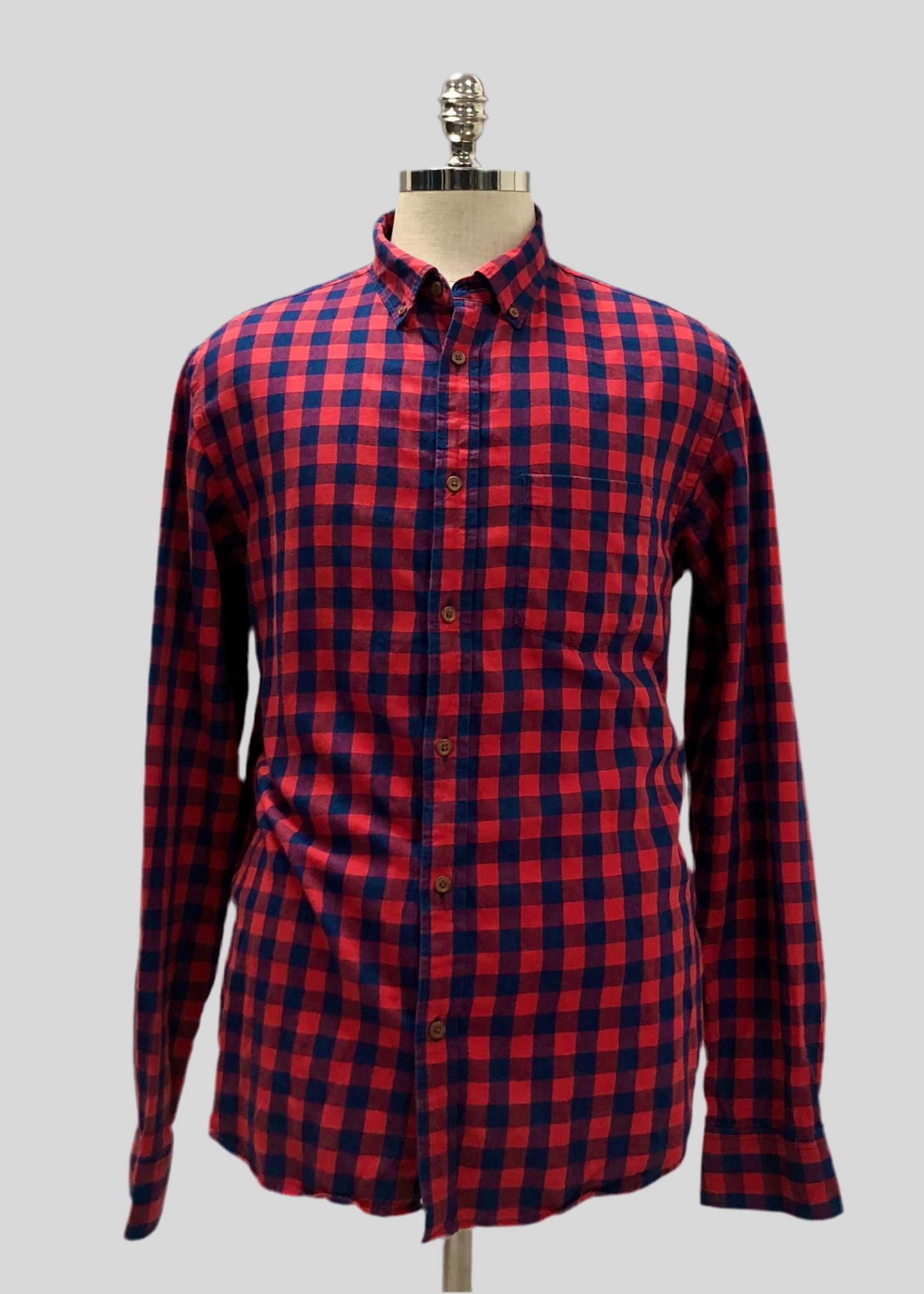 Camisa de botones Old Navy de cuadros color rojo y azul navy Talla L Entalle Slim Fit