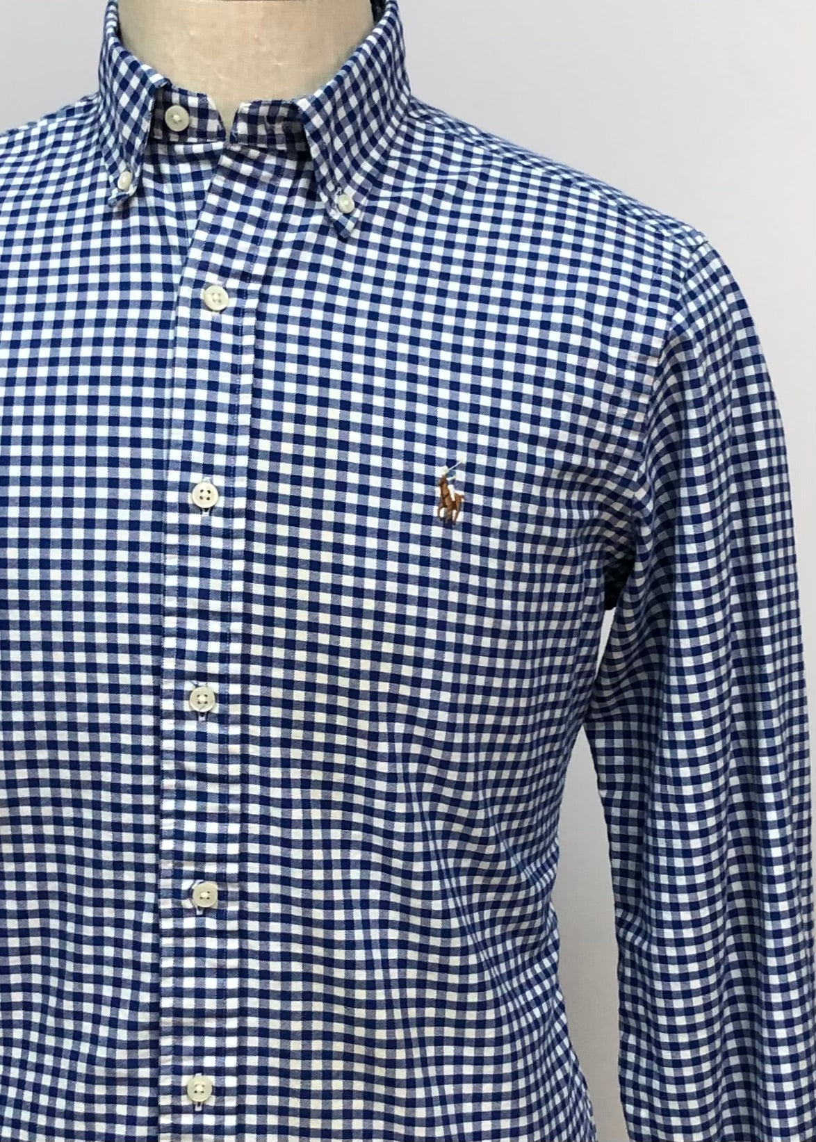 Camisa Polo Ralph Lauren 🏇🏼 con patron de cuadros gingham azul y blanco Talla M Entalle Clásico