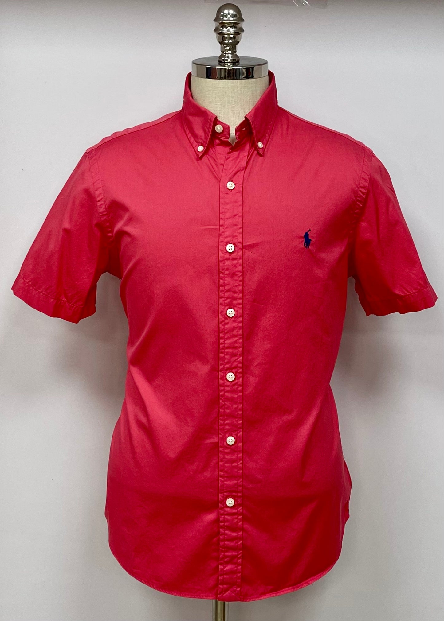 Camisa de botones Polo Ralph Lauren 🏇🏼 en color rosado magenta Talla M Entalle Regular