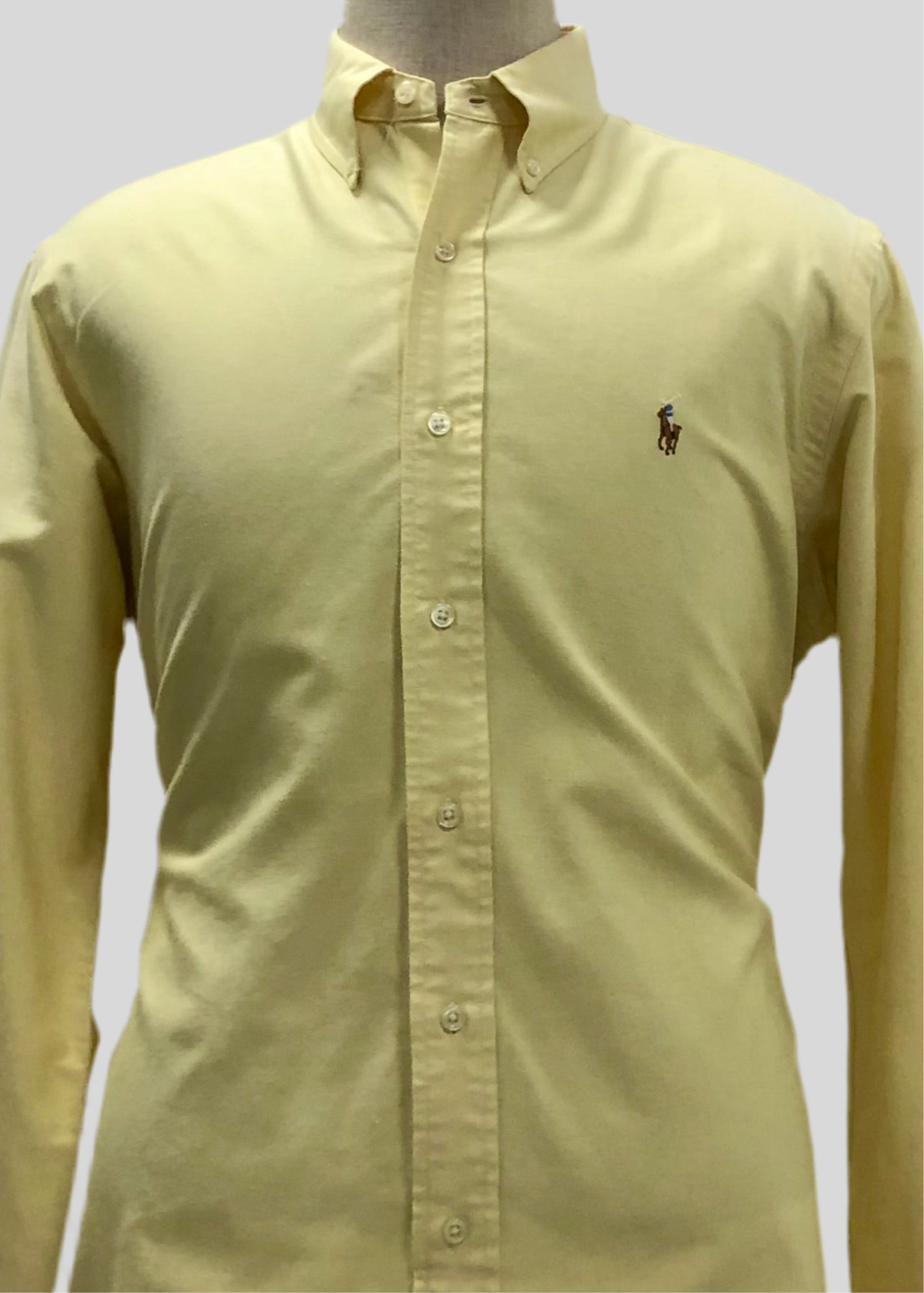 Camisa de botones Polo Ralph Lauren 🏇🏼 Oxford en color amarillo claro Talla L Entalle Custom Fit