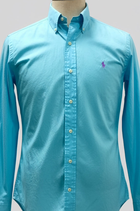 Camisa de botones Polo Ralph Lauren 🏇🏼 Algodon ligero en color celeste Talla S Entalle Regular