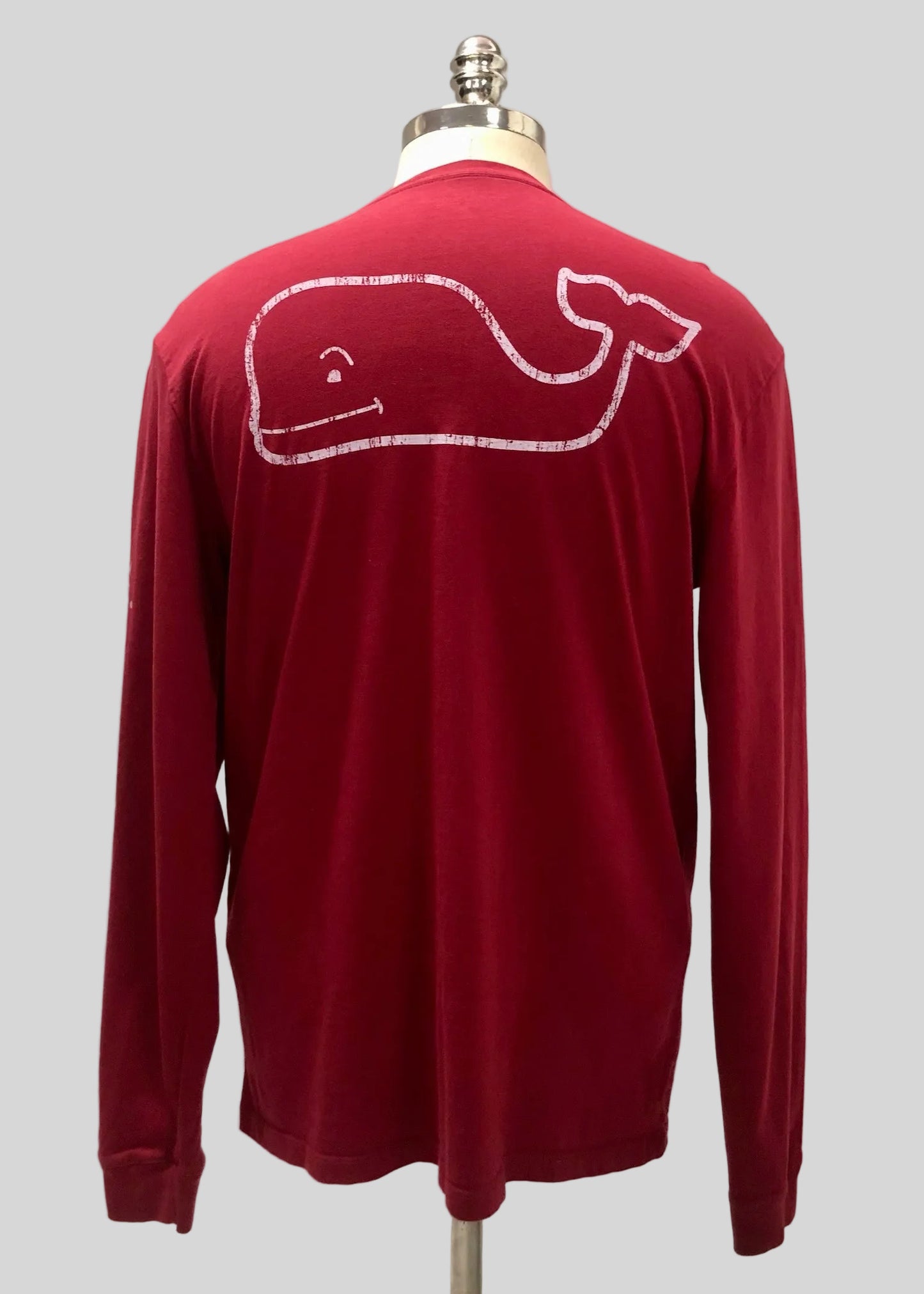 Camiseta cuello redondo Vineyard Vines 🐳 color rojo con Diseño de ballena en blanco Talla M