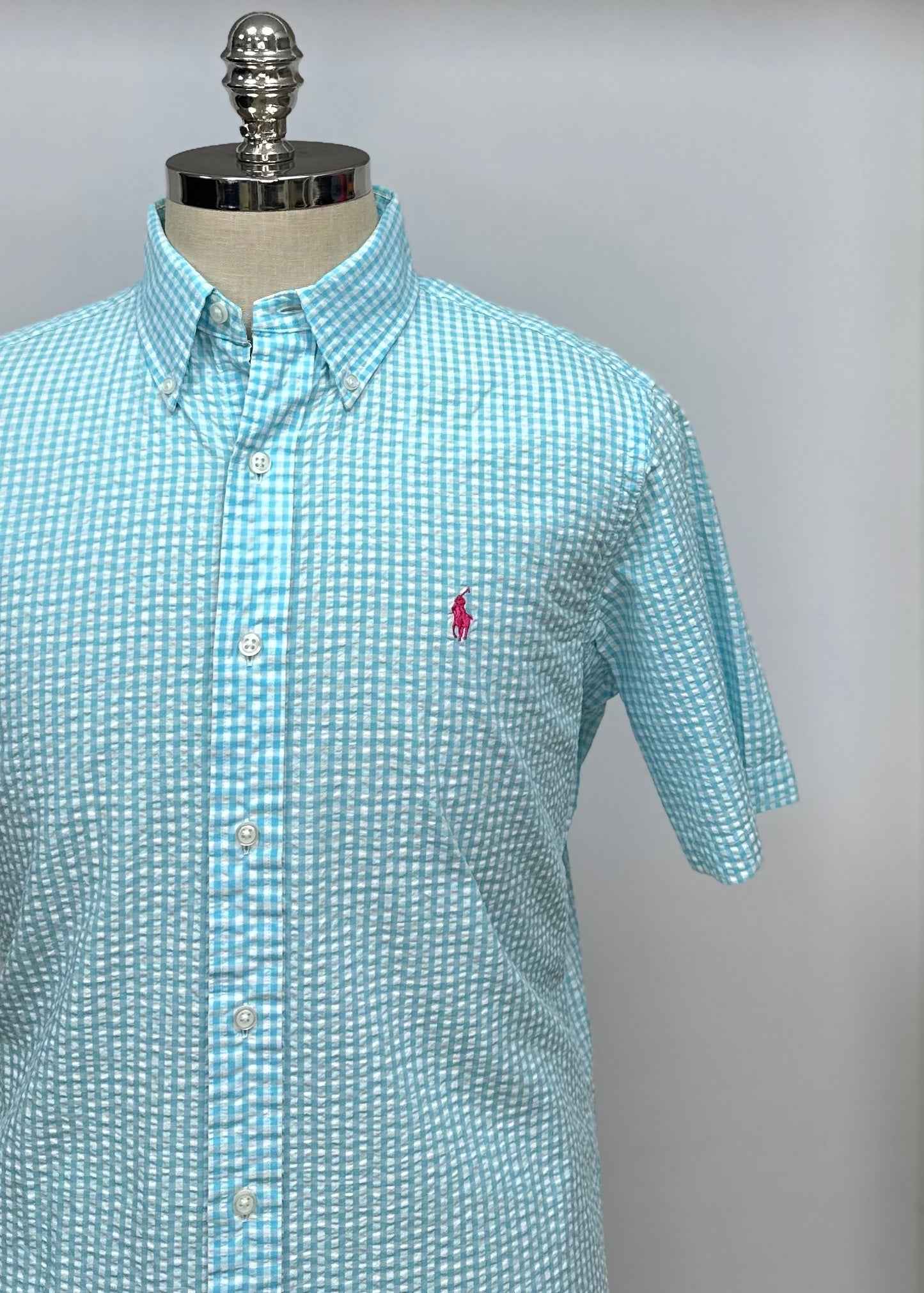 Camisa Polo Ralph Lauren 🏇🏼  Color blanco con patrón de cuadros en turquesa Seersucker Talla M Entalle Regular