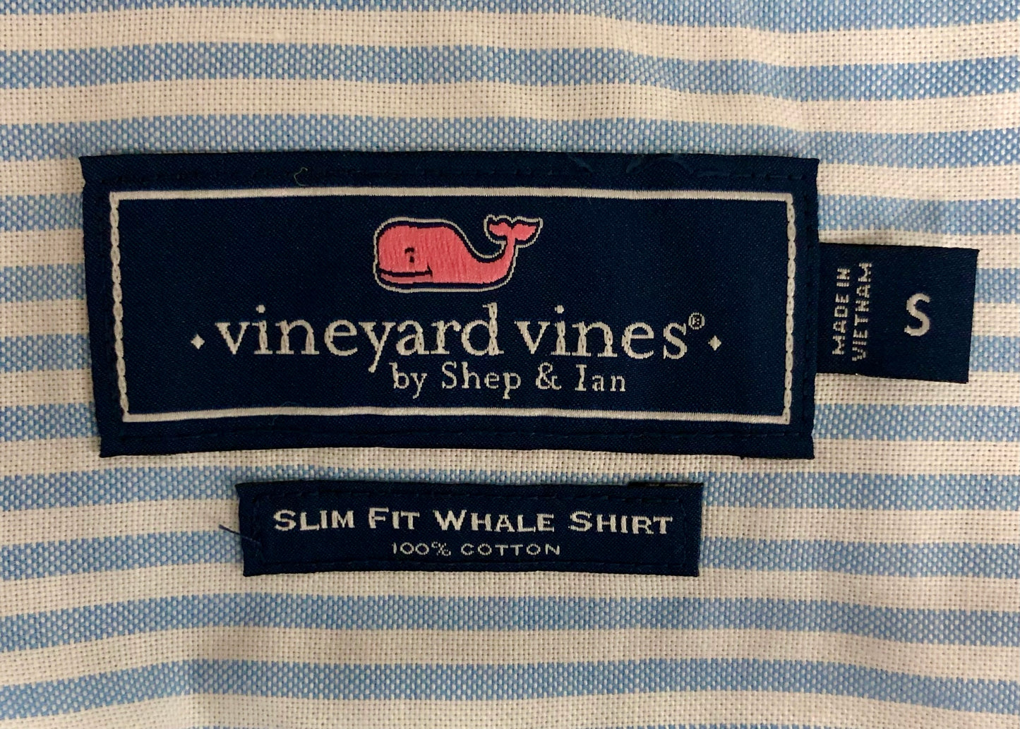 Camisa de botones Vineyard Vines 🐳 con patrón de rayas en color celeste y blanco Talla S Entalle Slim Fit