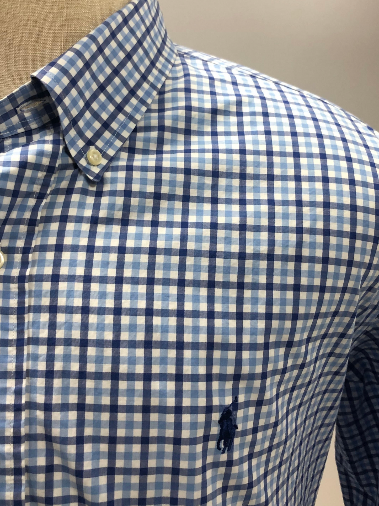 Camisa Polo Ralph Lauren 🏇🏼 Oxford color blanco con patron de cuadros en celeste y azul navy Talla XXL Entalle Regular