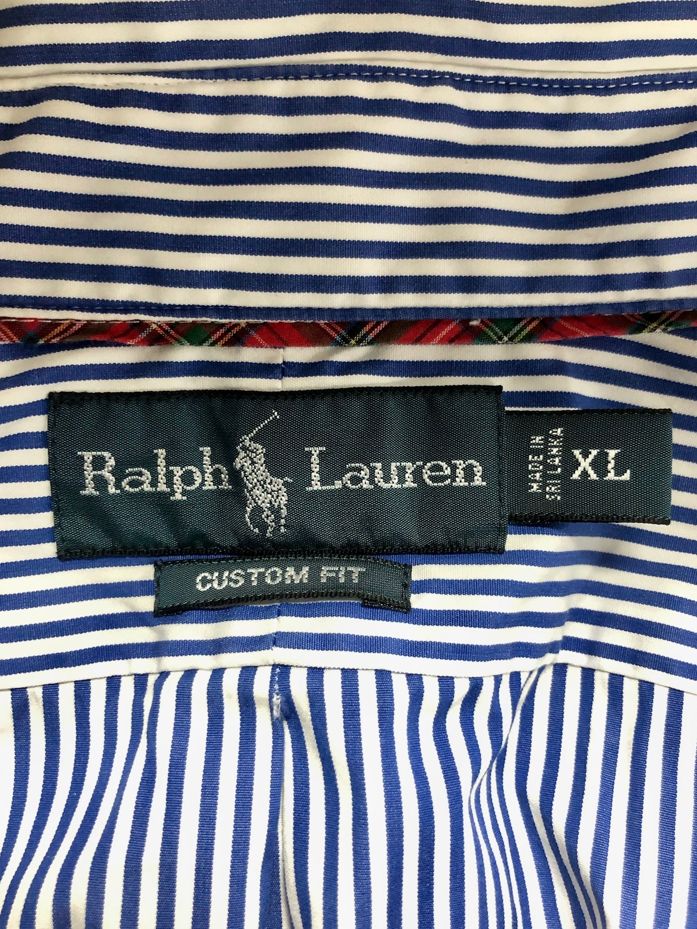 Camisa de botones Polo Ralph Lauren 🏇🏼 de rayas en color azul navy y blanco Talla XL Entalle Custom Fit
