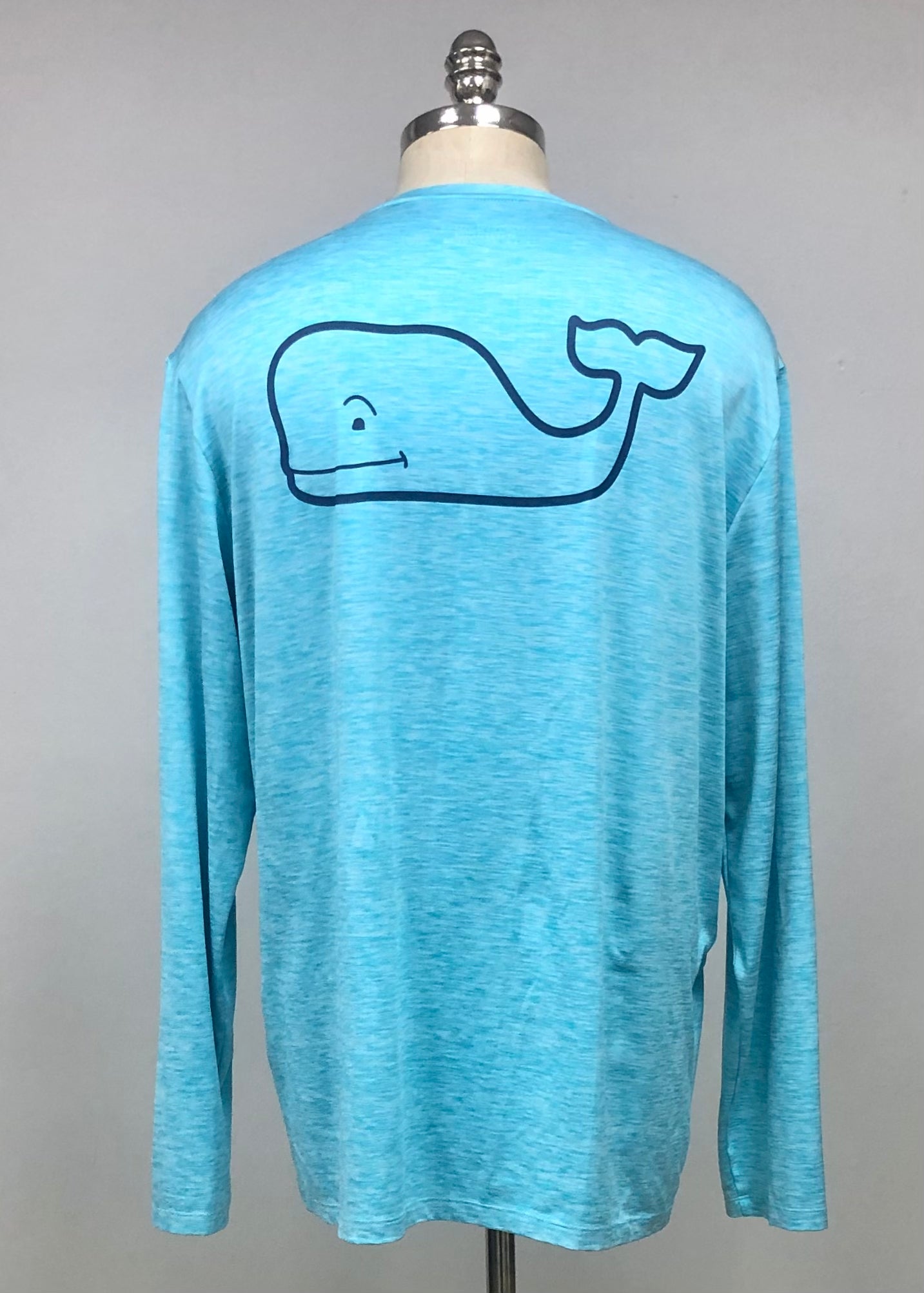 Camiseta cuello redondo Vineyard Vines 🐳 color turquesa con Diseño de ballena en azul navy Talla Large