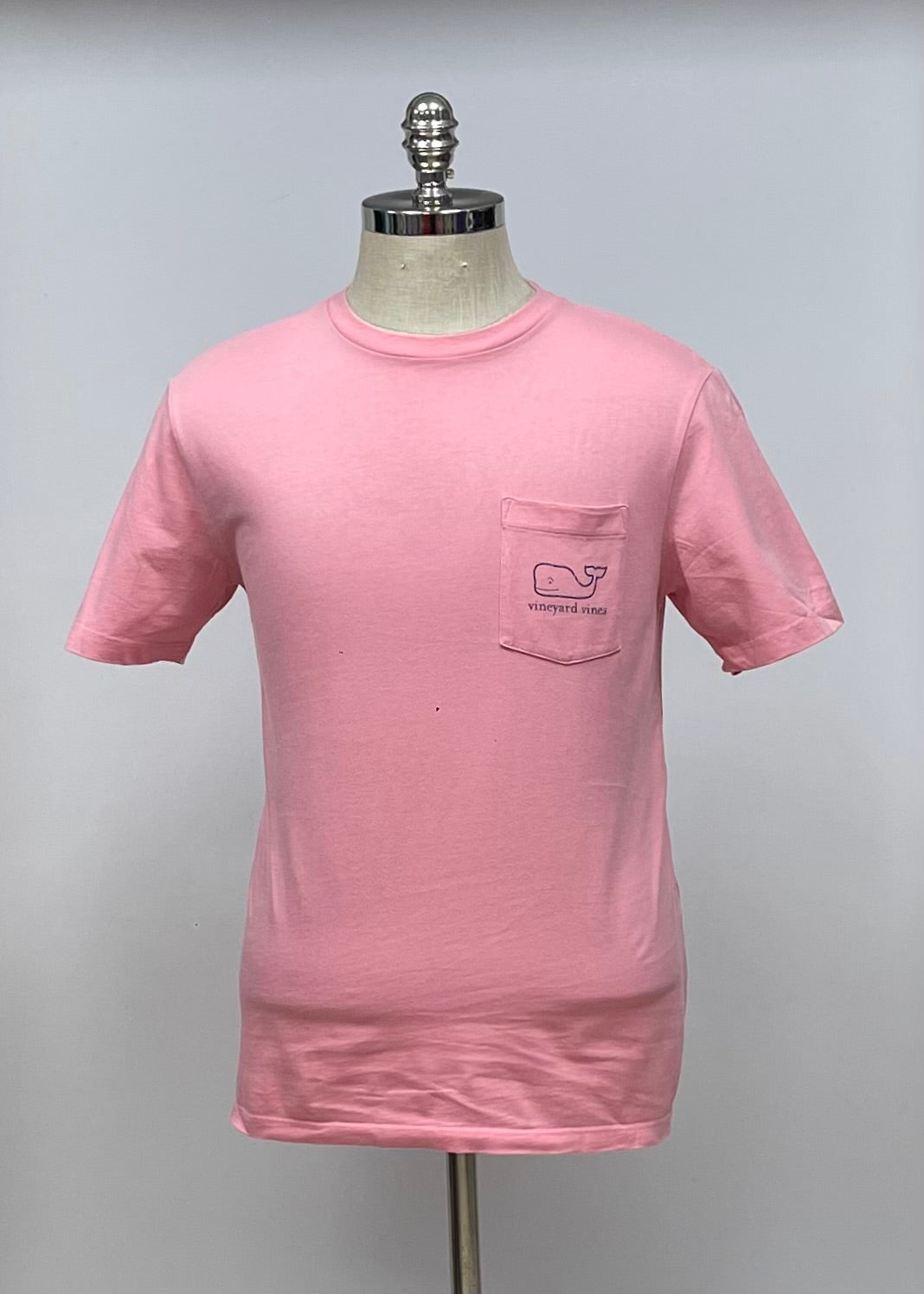 Camiseta cuello redondo Vineyard Vines 🐳 color rosado con Diseño de ballena Talla Small