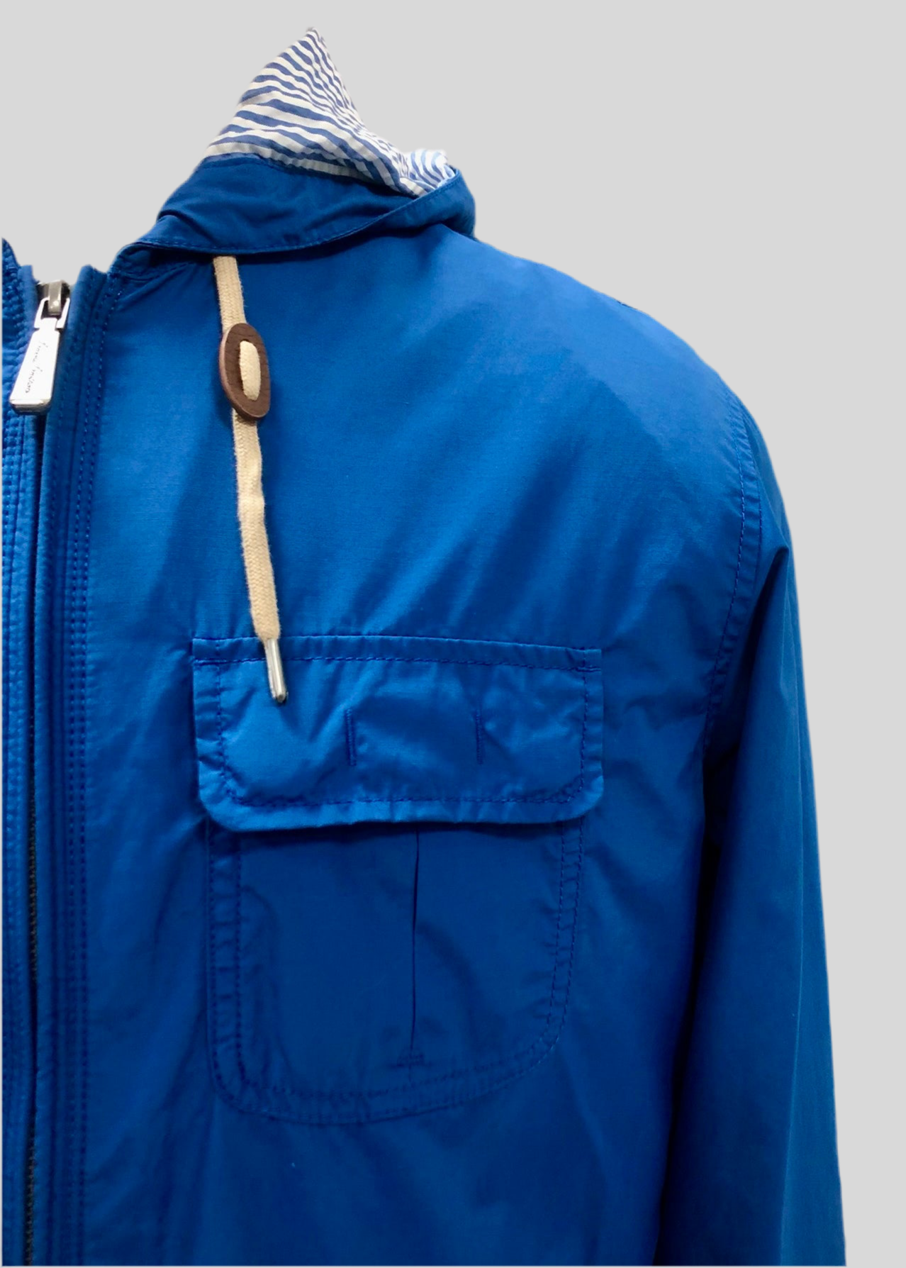 Jacket con capucha Brooks Brothers 🐑 color azul con zíper completo y bolsillo Talla M