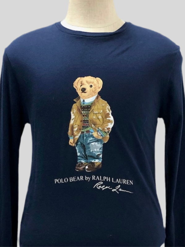 Camiseta cuello redondo Polo Ralph Lauren 🏇🏼 color azul navy con diseño de polo bear Talla M Entalle Regular