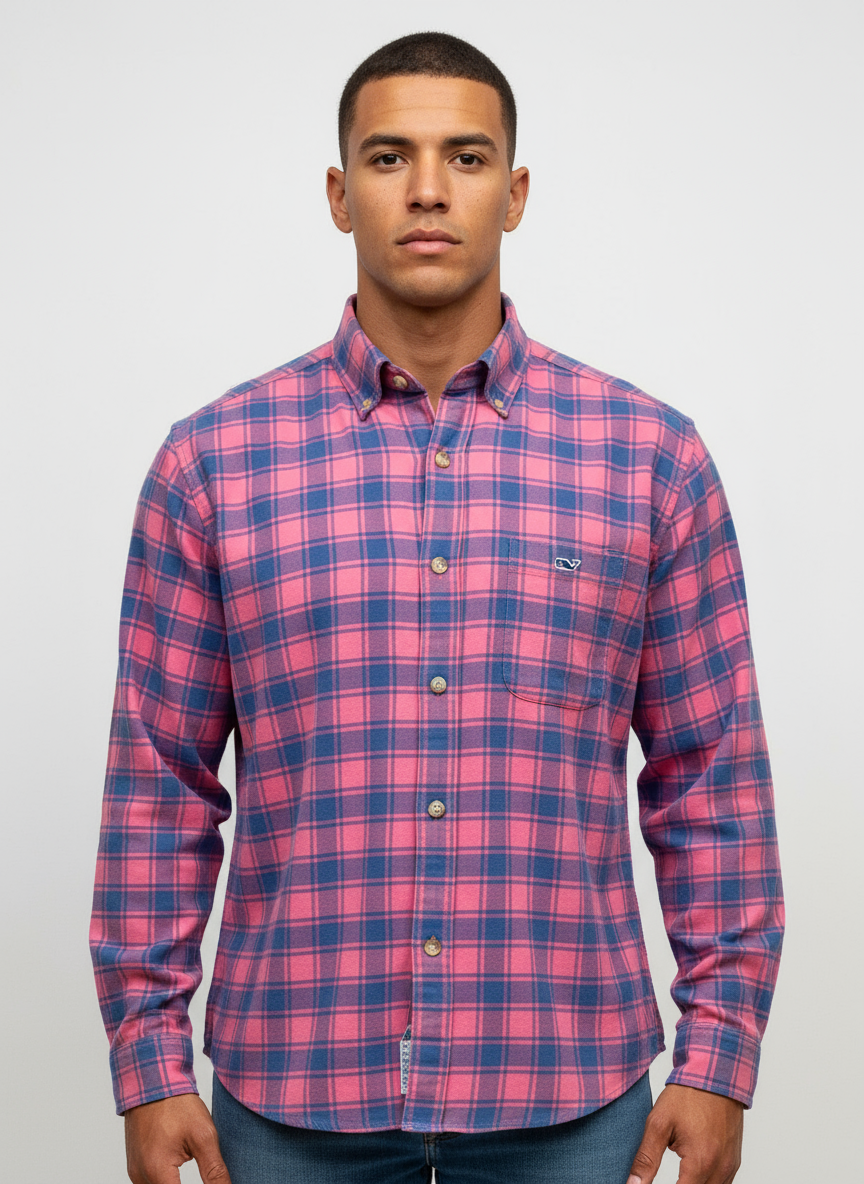 Camisa de botones Vineyard Vines 🐳 color rosado magenta de cuadros en color azul Talla XL Entalle Clásico